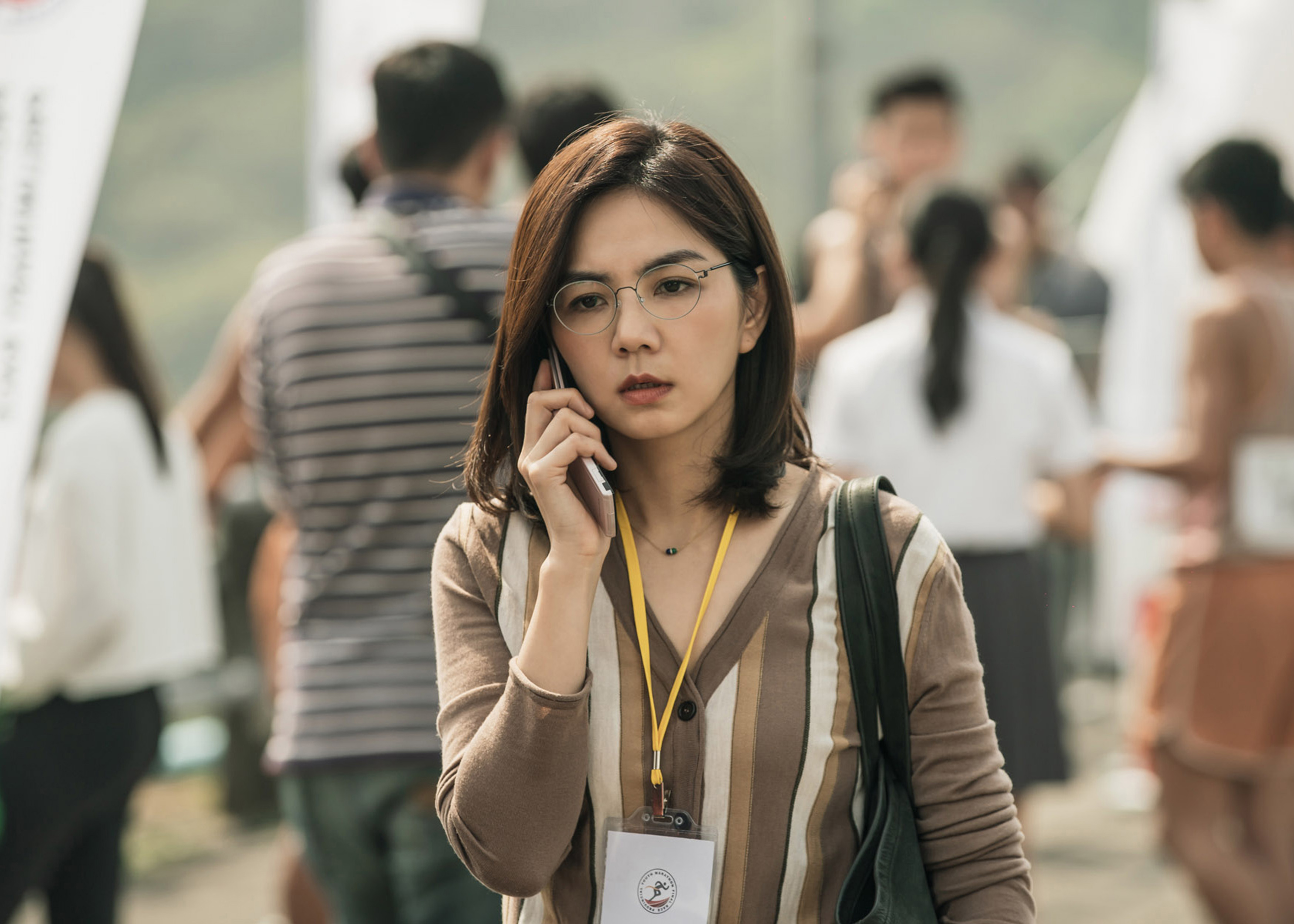 Ella飾演的女記者顛覆了她自己陽光歡樂形象，自己入戲太深，拍殺青戲時心情久久無法平復。（群石國際提供）