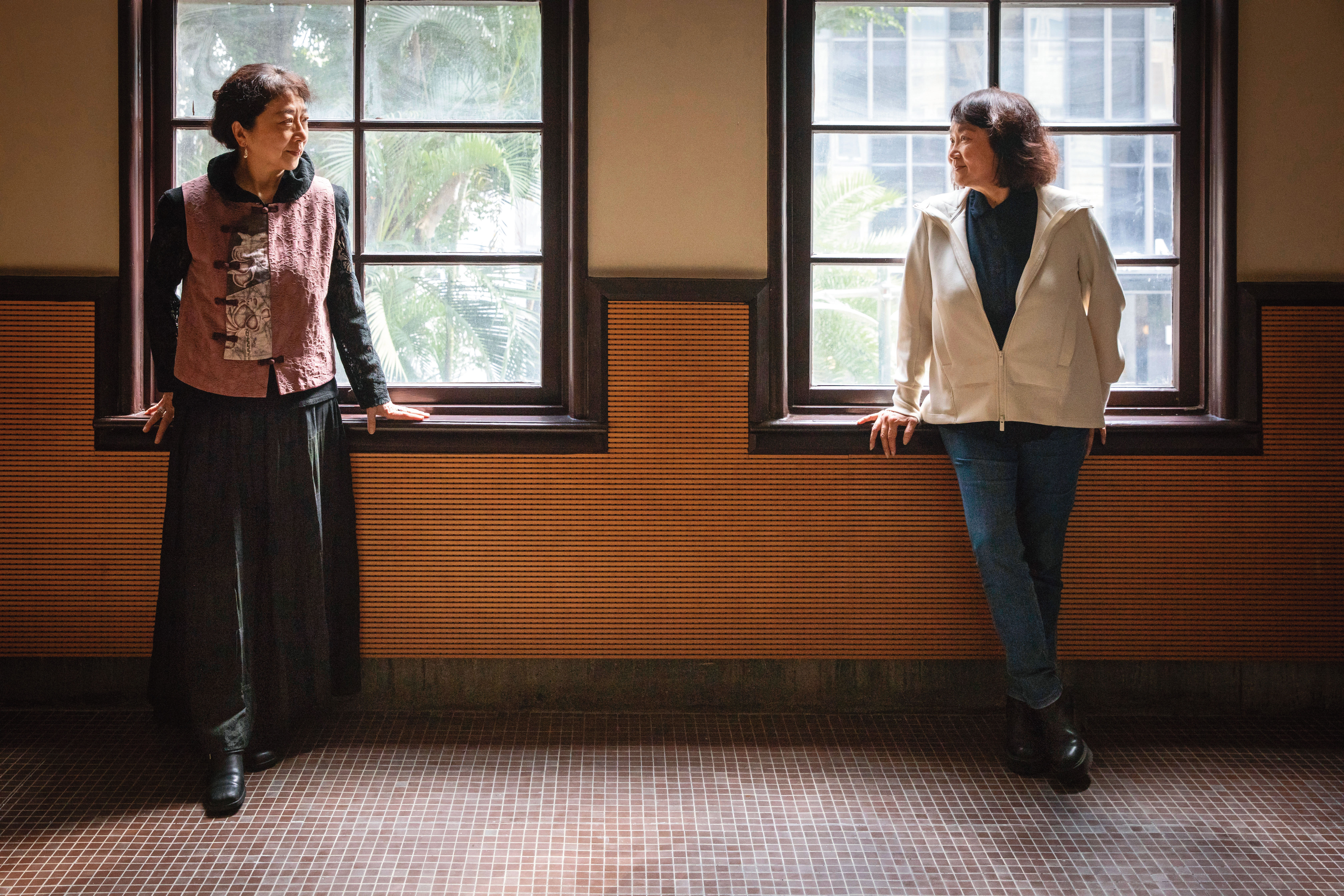 《他們在島嶼寫作》文學紀錄片系列三推出文學朱家紀錄片，父母的愛情故事《願未央》由朱天文統籌，而朱天文和朱天心的半生故事《我記得》則由相識40年的作家老友林俊頴操刀。