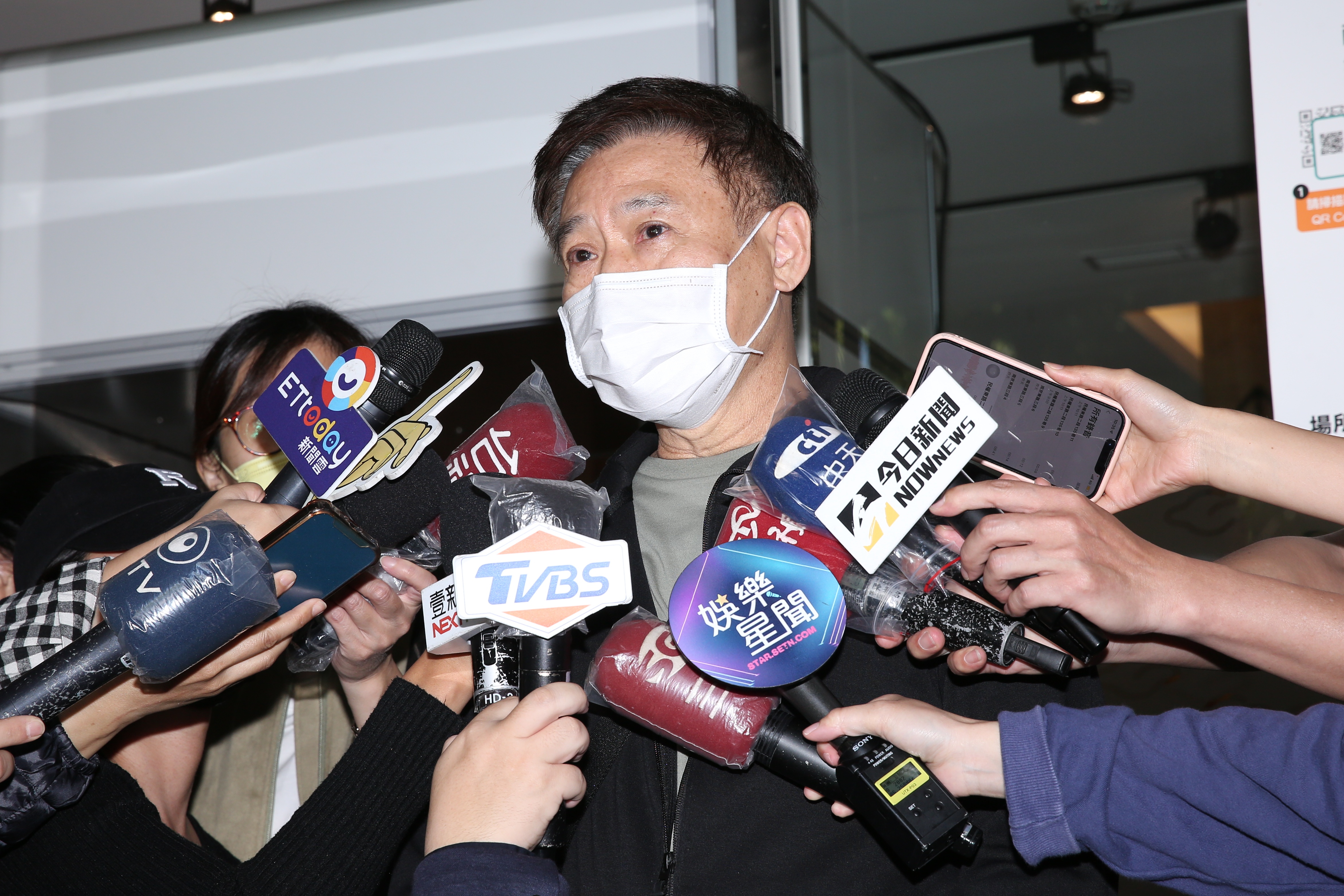 朱陸豪對顧寶明突然辭世相當錯愕，希望他在天上拍更多好戲，「未來都會在天上相遇。」