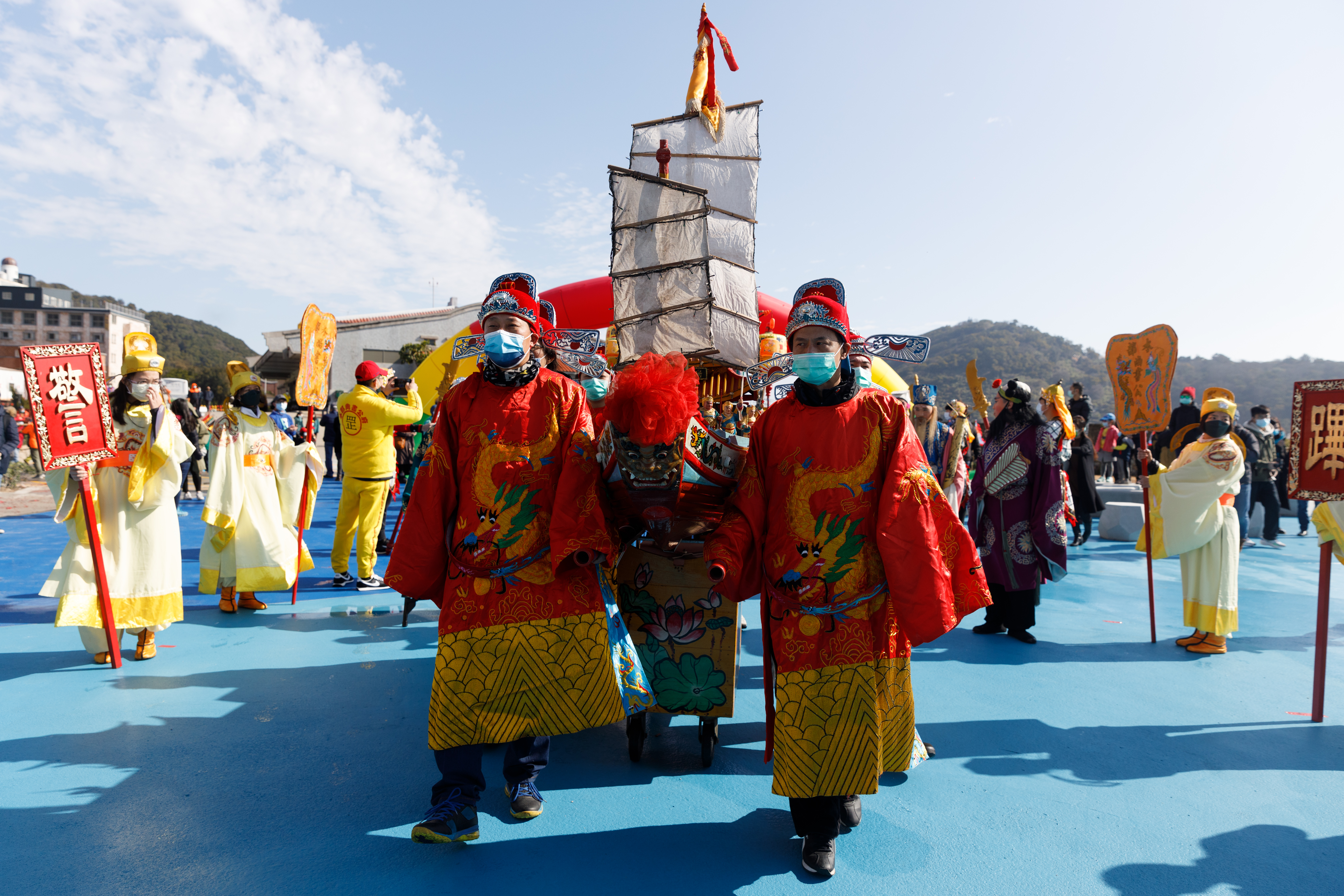 睽違14年再次出海繞巡，送狀元船活動場面相當盛大。