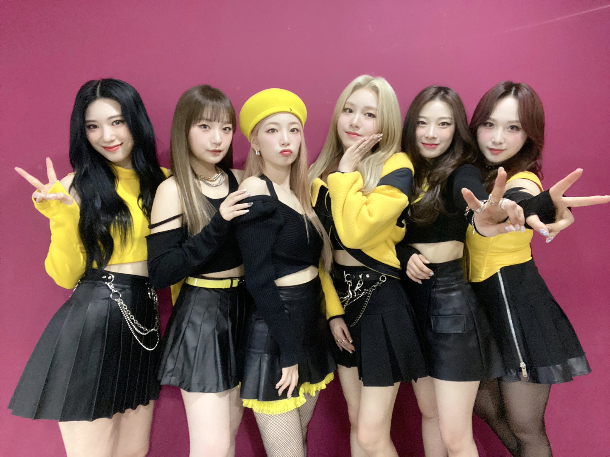 ROCKET PUNCH睽違9個月再出輯，全新造型讓人目光一亮。（翻攝Rocket Punch推特）