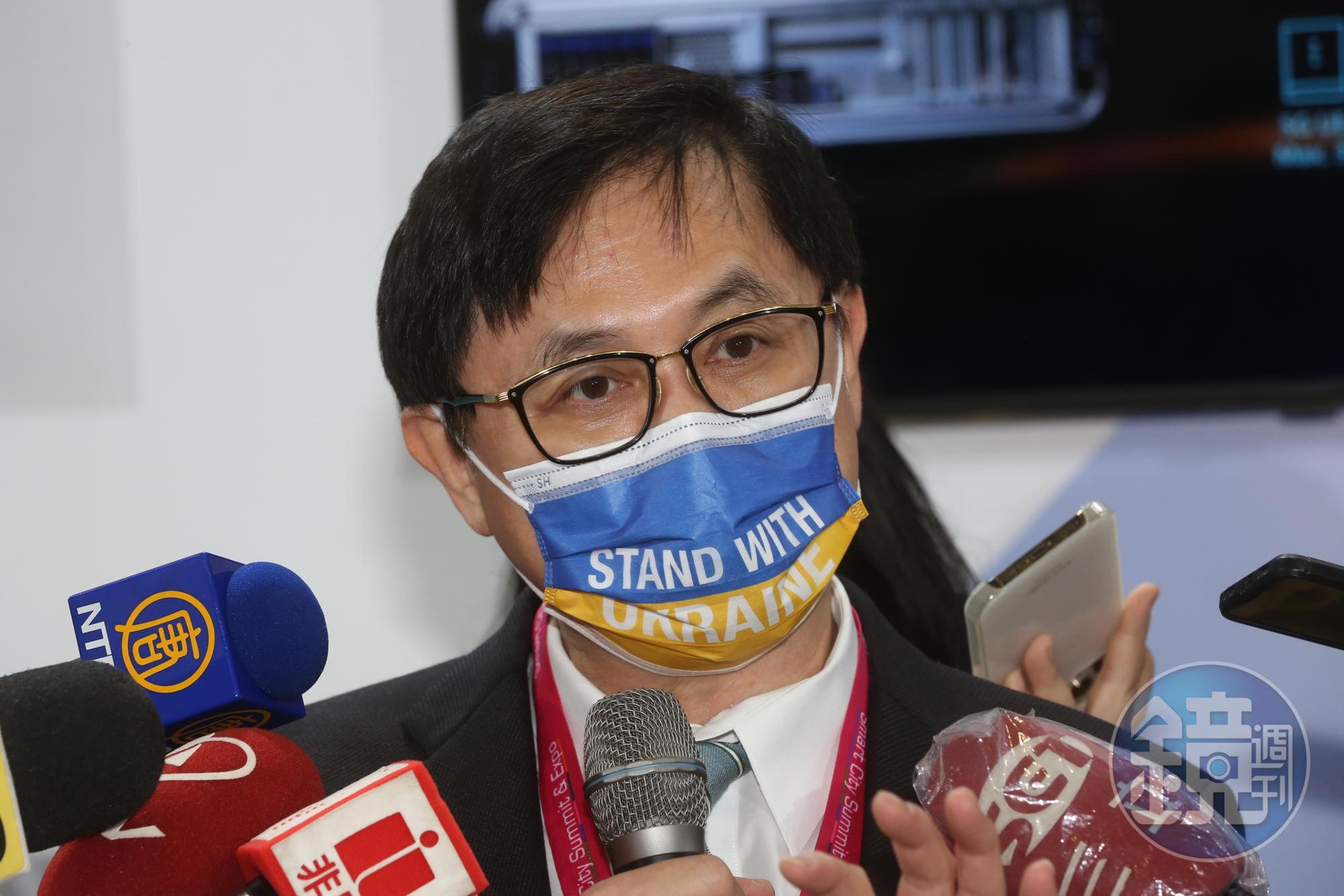 童子賢認為，商品與服務提升更快，效率提升遠遠比通膨還高，就不怕1到2％的通膨衝擊。