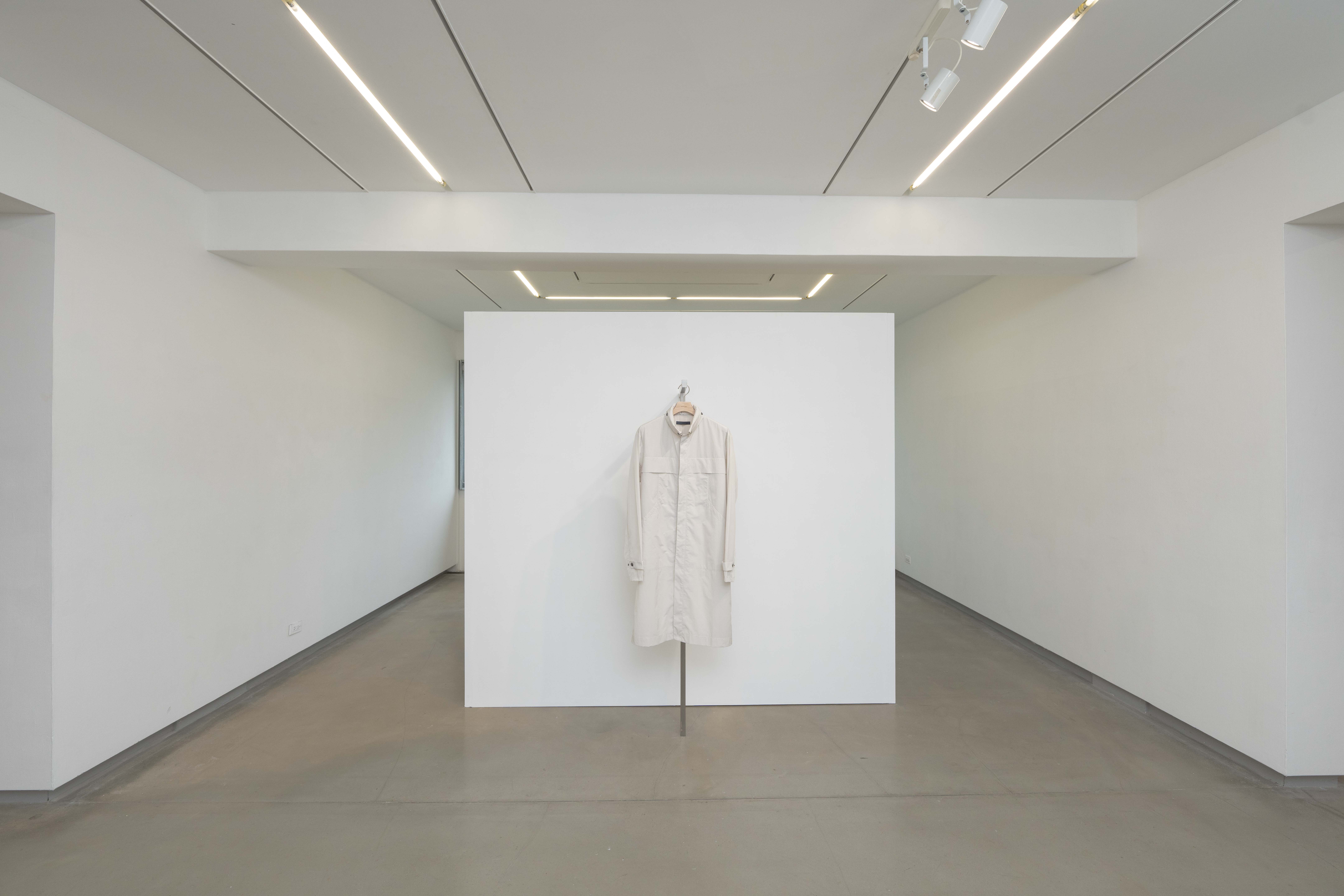 peter wu ss22預覽會現場一如服裝的簡潔俐落。（peter wu提供）