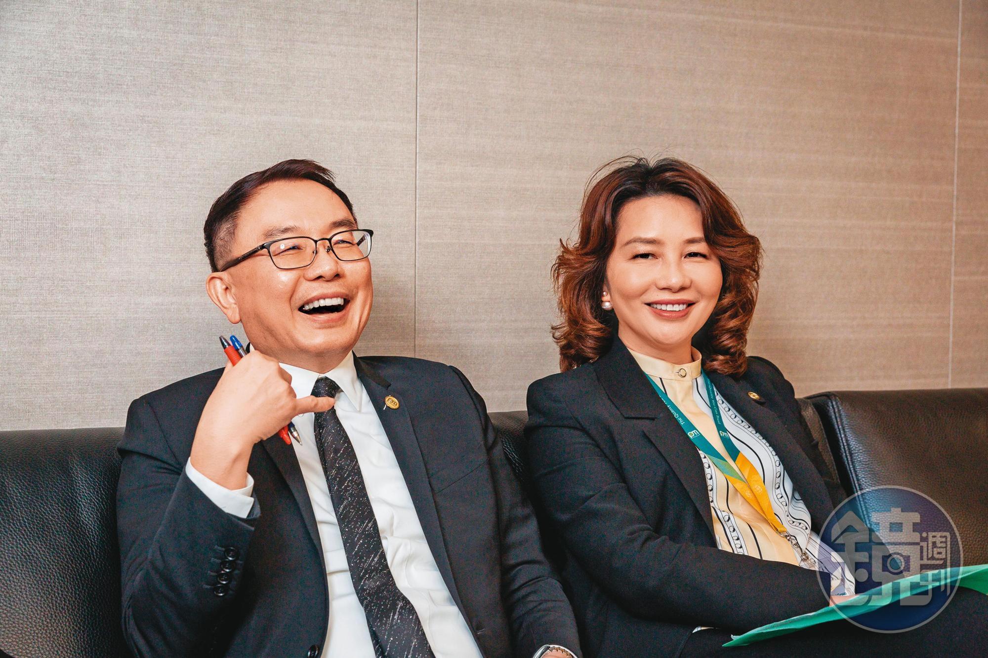 擔任總經理的妻子黃薰慧（右）是協助林國堂（左）實現自創品牌夢的重要推手。