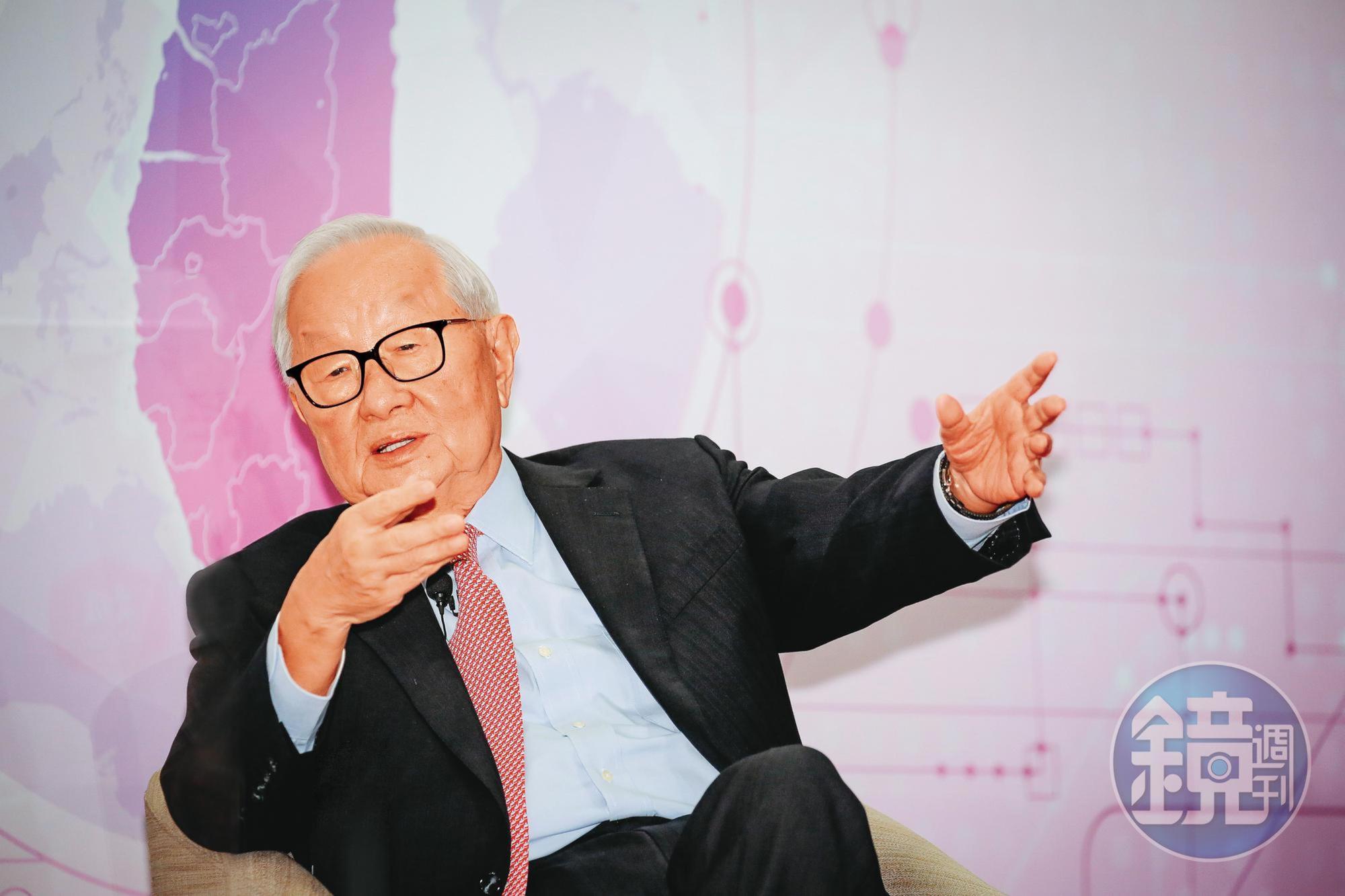 張忠謀曾指出，物聯網是科技業的Next Big Thing，此概念若套用在汽車業，車聯網將成為自駕車的Next Big Thing。