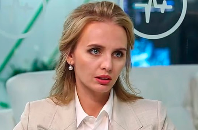 外媒報導指出，普丁的大女兒沃倫索娃已和荷蘭富商老公離婚。（翻攝自每日星報）