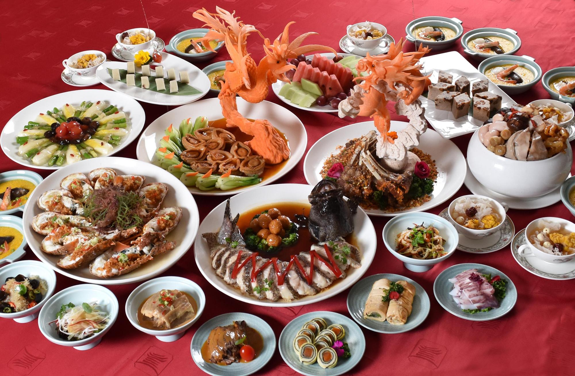 飯店推出「君臨天下 國之饗宴」專案，民眾可品嘗圓山總統行館國宴文化餐。（圓山飯店提供）