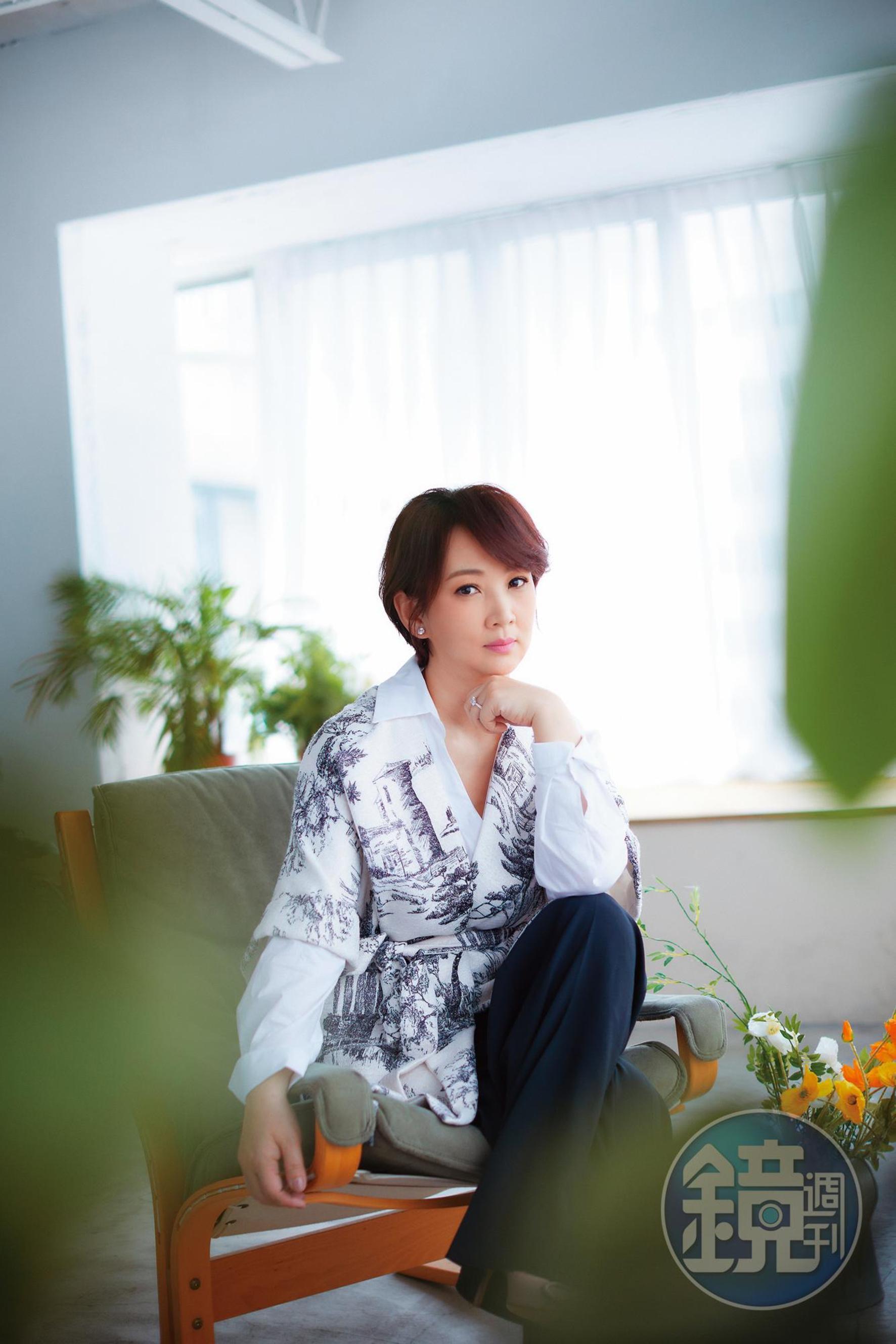 「婚姻要有崇拜對方的心情,才會長久跟美滿。」到現在,郁方還是會崇拜老公。