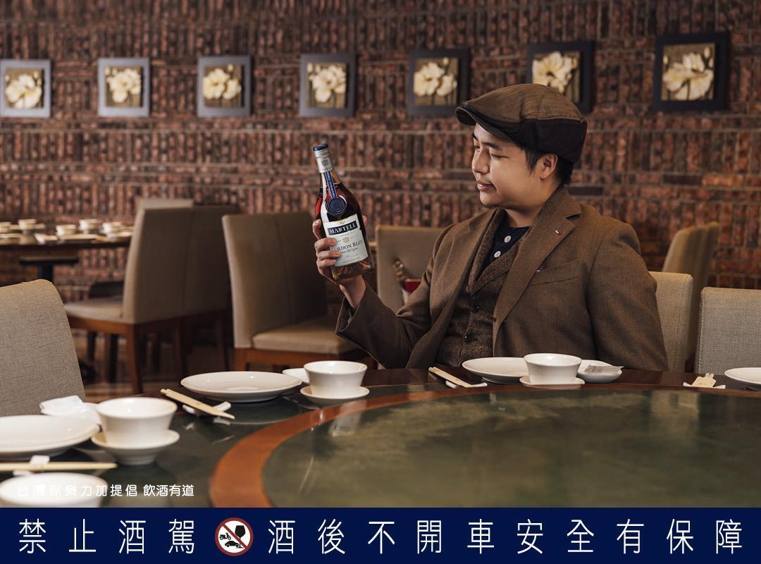 Jeek帶著馬爹利體驗真正的台北滋味。