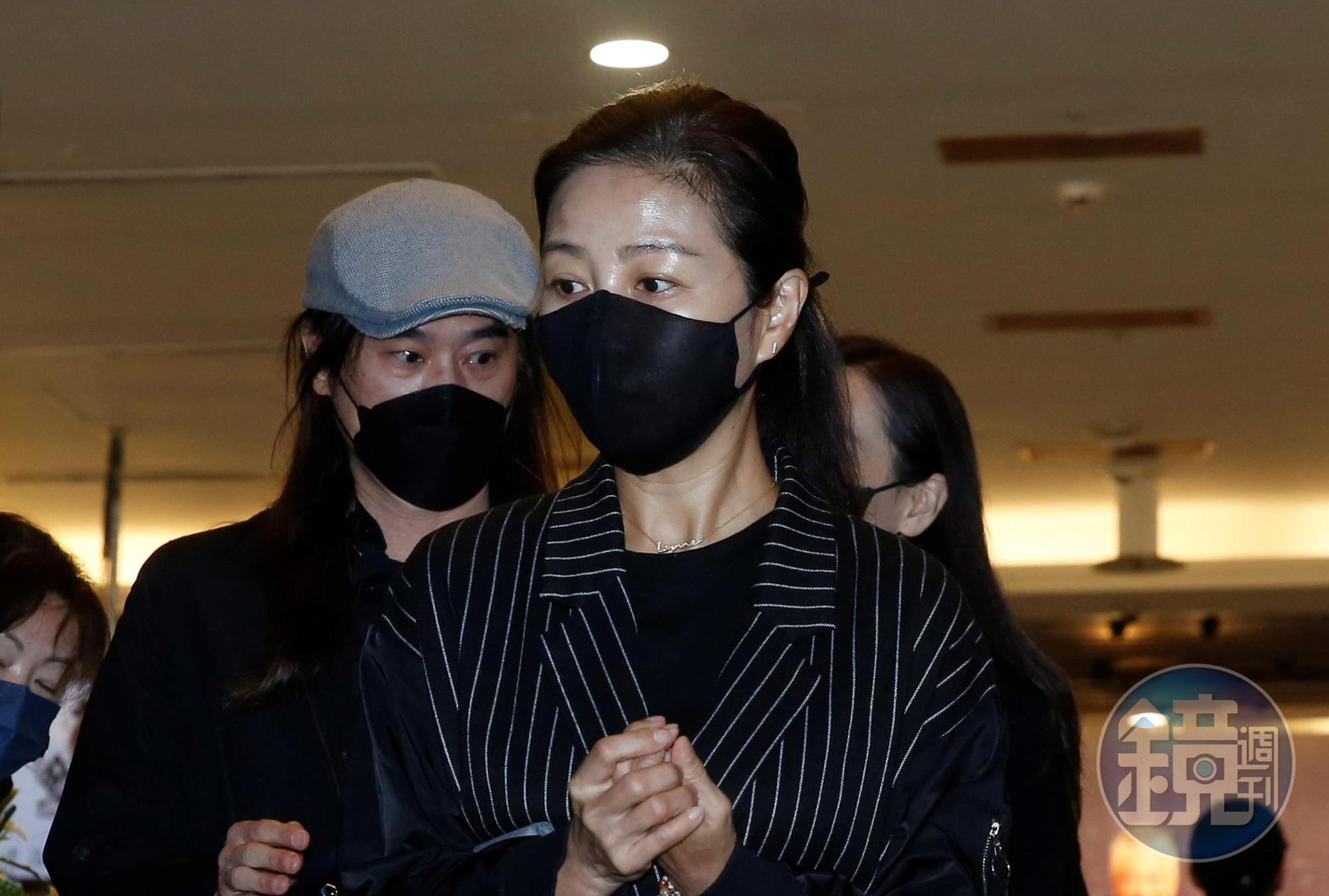 方文琳拍攝客語劇時受唐川照顧。