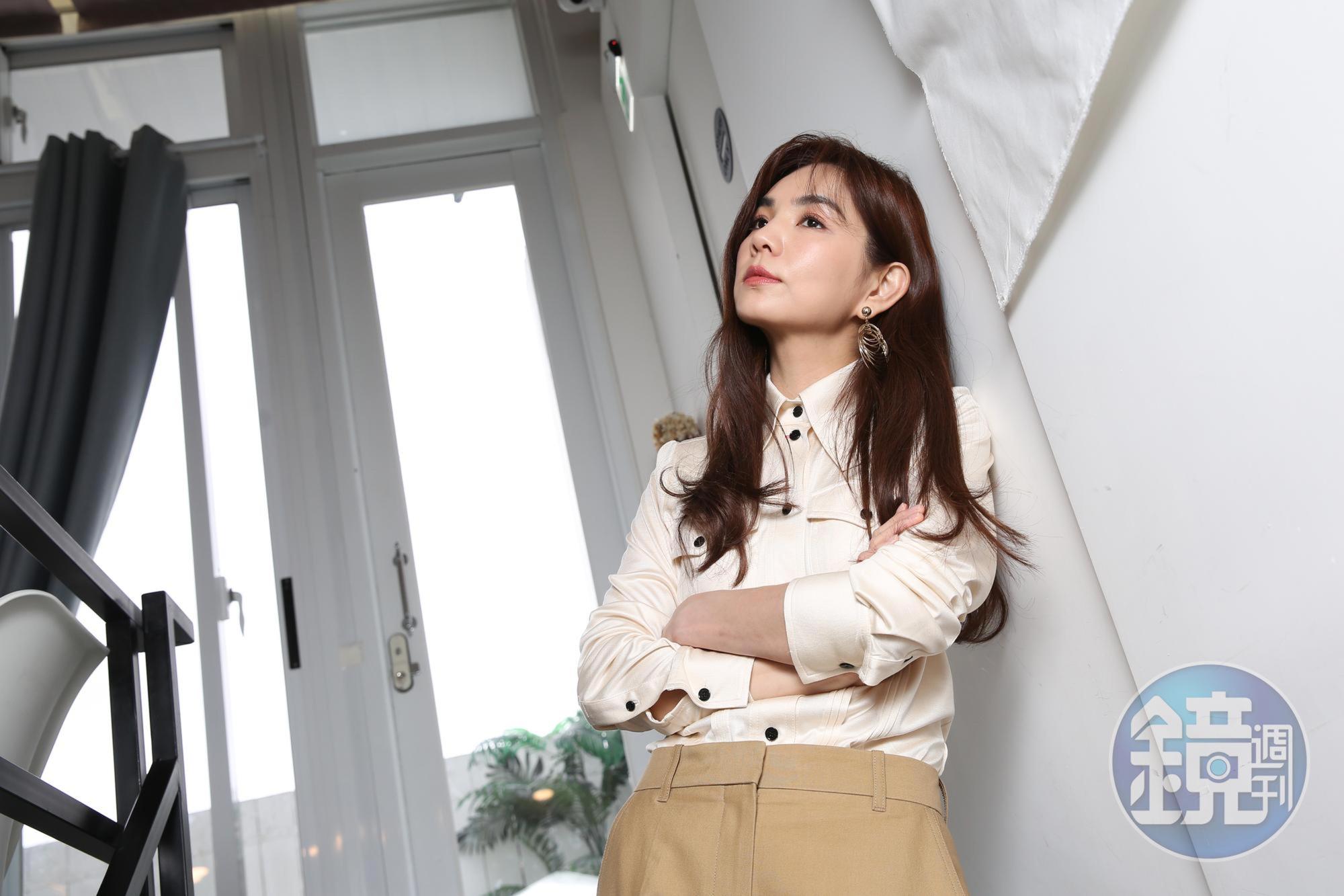 Ella不怕接演媽媽角色,覺得媽媽沒有應該要有怎樣的形象,也可以有自己的個性。