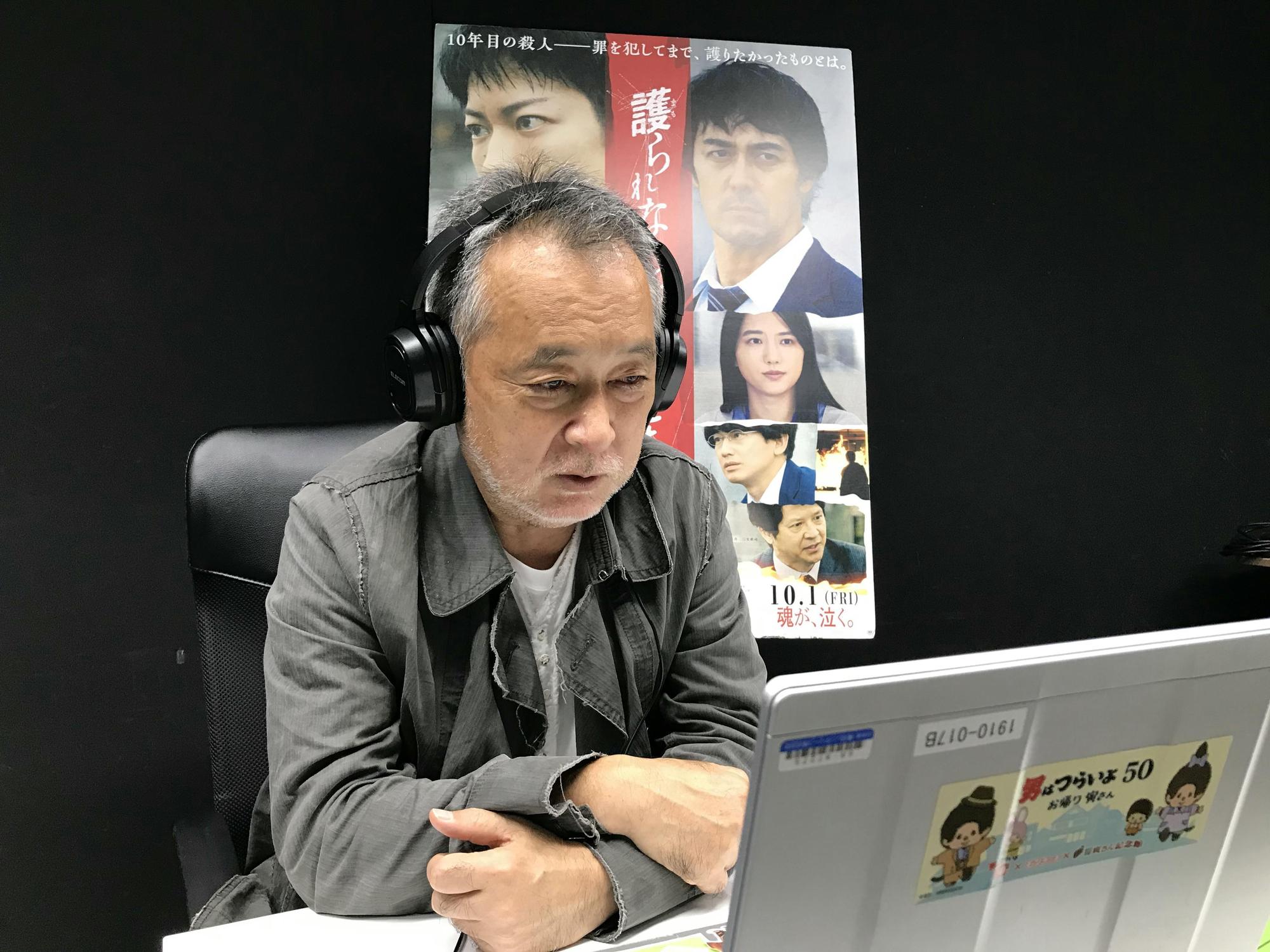 導演瀨瀨敬久去年以連線方式與釜山影展現場的觀眾進行互動。（松竹提供）