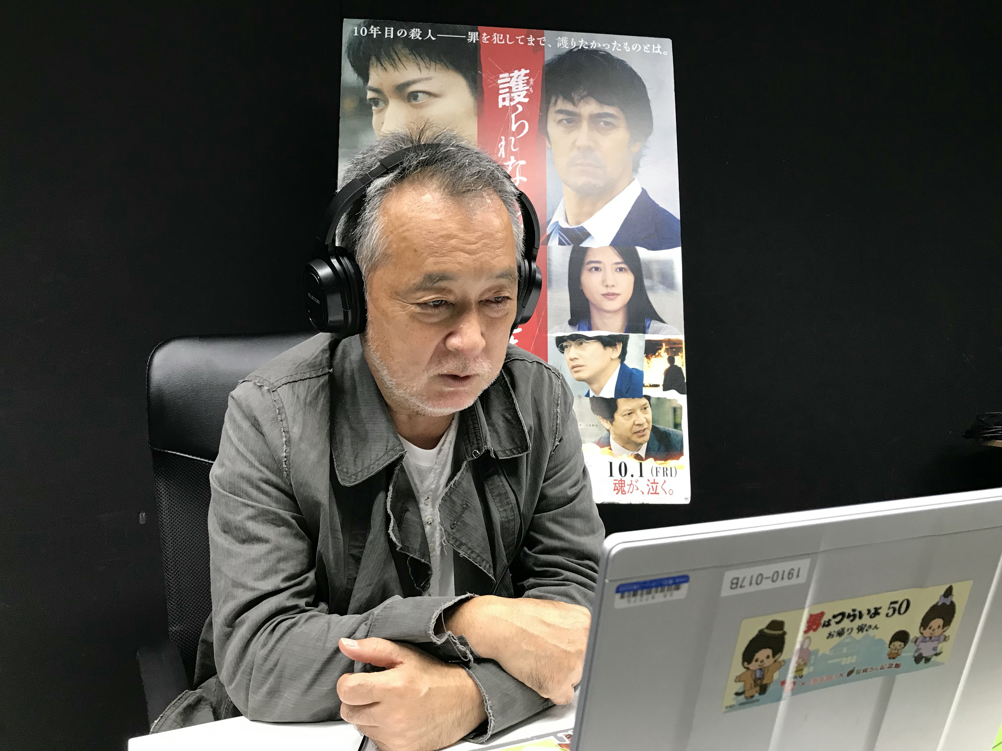 導演瀨瀨敬久去年以連線方式與釜山影展現場的觀眾進行互動。(松竹提供)