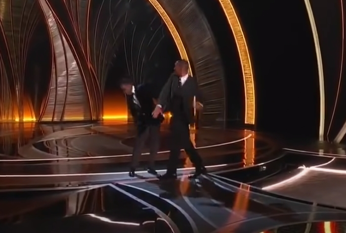 威爾史密斯在頒獎典禮上的一巴掌甚至驚動了洛杉磯警方。（翻攝自推特）