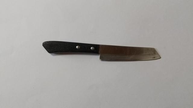 老翁因被情婦拿走10,000泰銖,一氣之下拿水果刀將情婦殺害。(示意圖photo-ac)