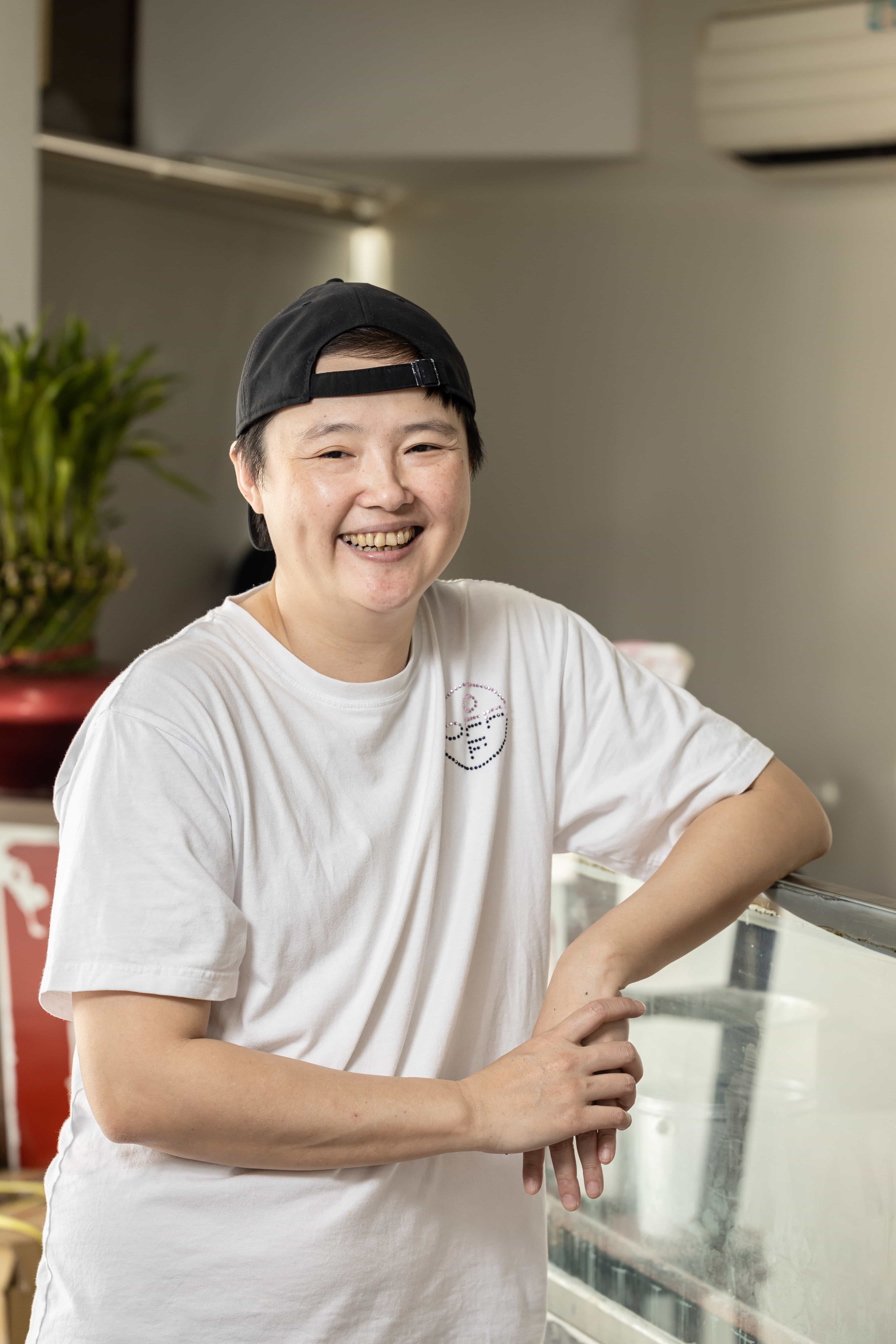 店長陳亦相當豪邁爽朗，介紹起自家的餐點卻詳盡又細心。