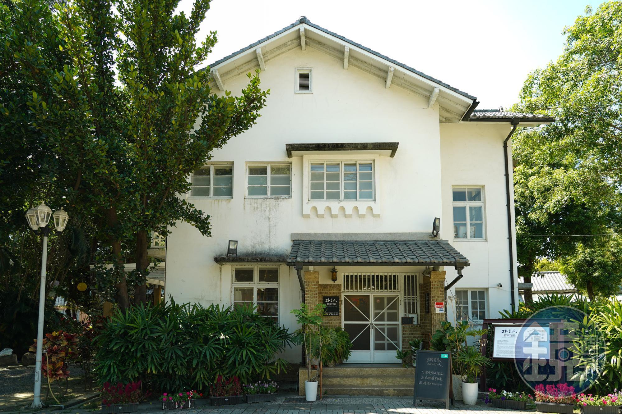 孫立人將軍行館建於1937年，為和洋折衷的2層樓建築，已有85年歷史。