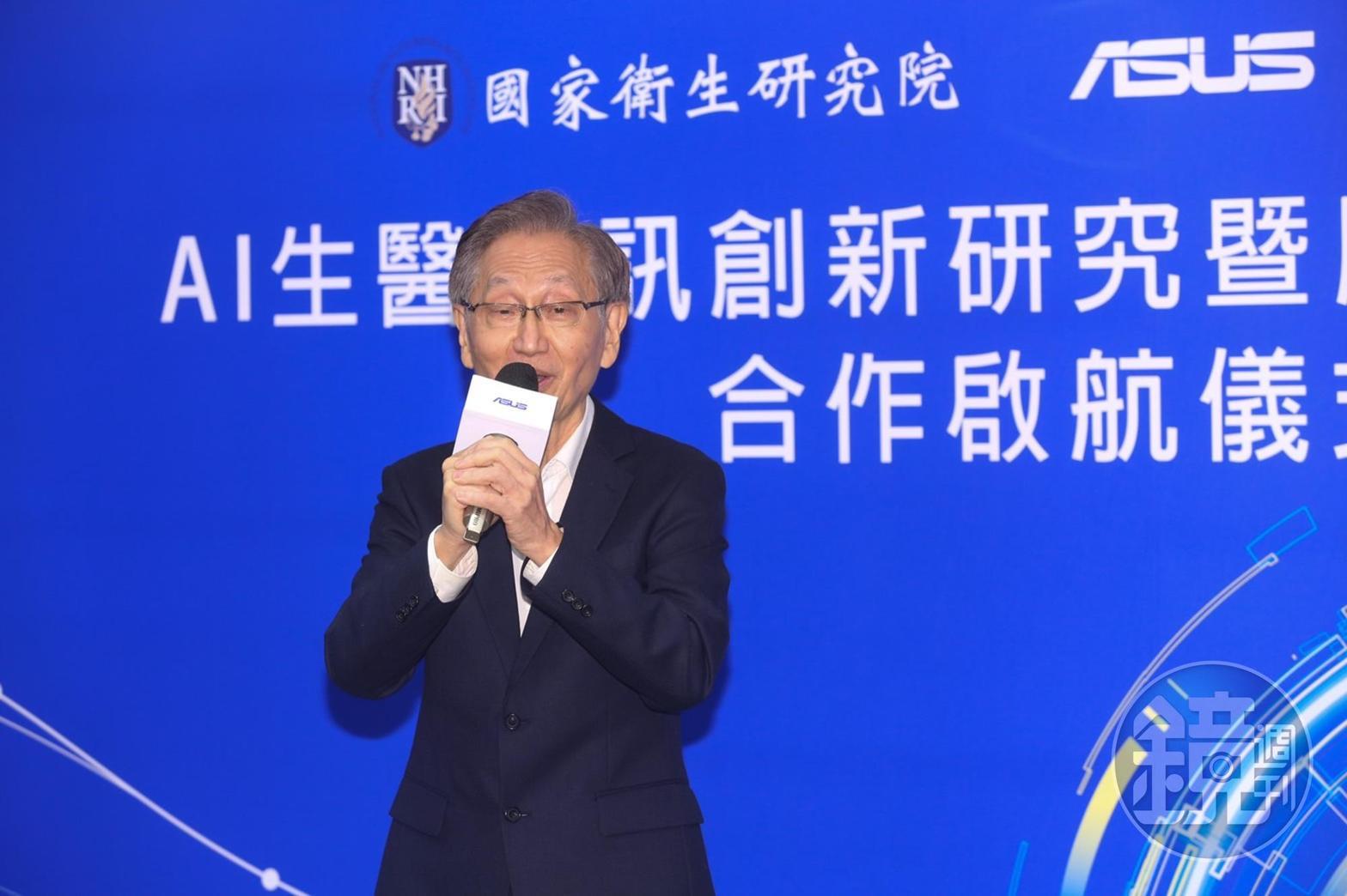 被捲入烏俄戰爭,華碩董事長施崇棠強調已停止出貨俄羅斯。(本刊資料照)