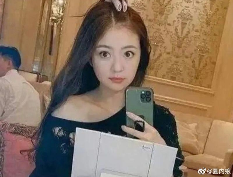 家庭遭逢巨變，安以軒傳將復出拍戲。（翻攝自微博）