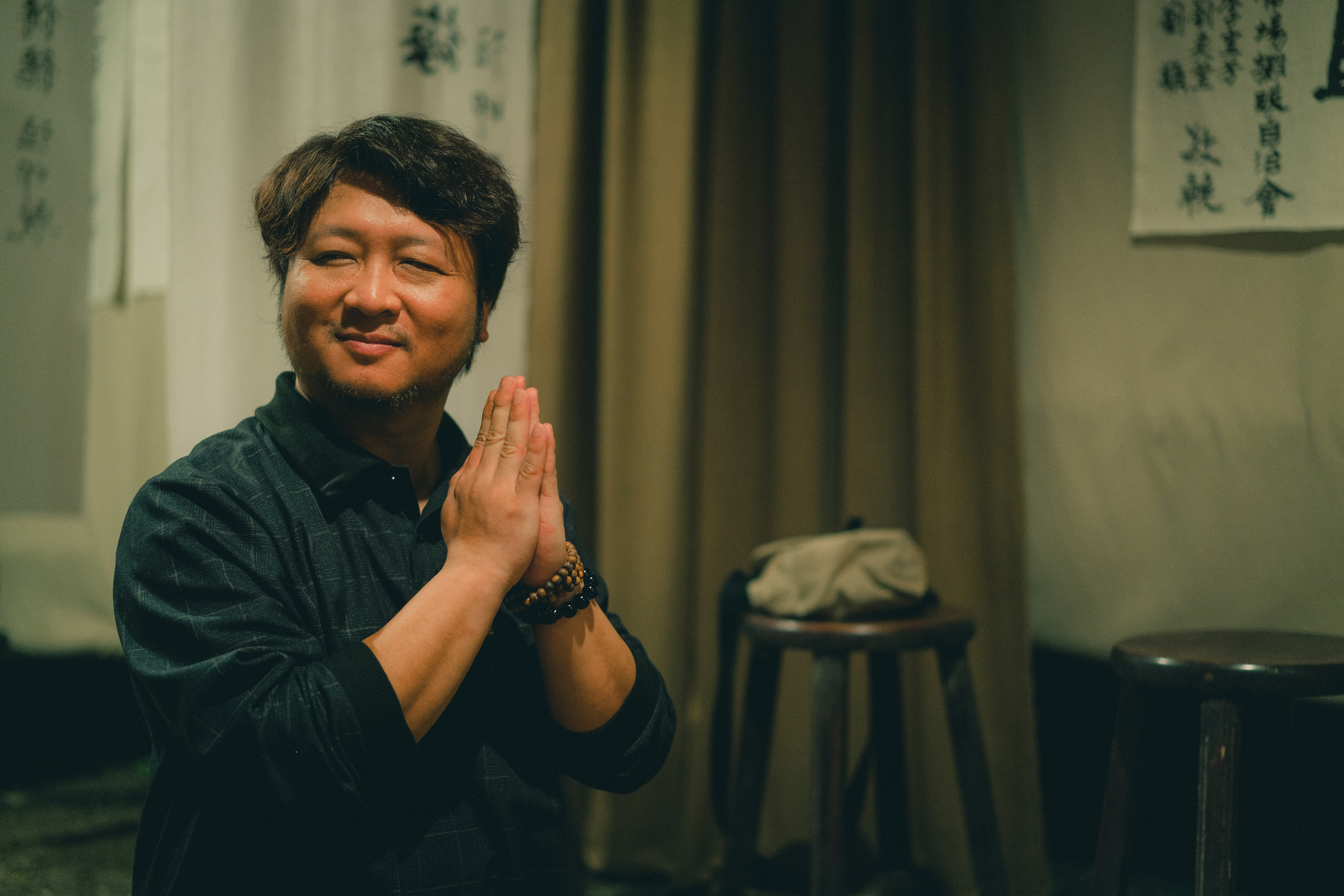 納豆在電影《頭七》是演Selina的娘家小叔，是全片關鍵人物，這也是他首次挑戰落魄又冷酷內斂的角色。（皮諾丘電影提供）