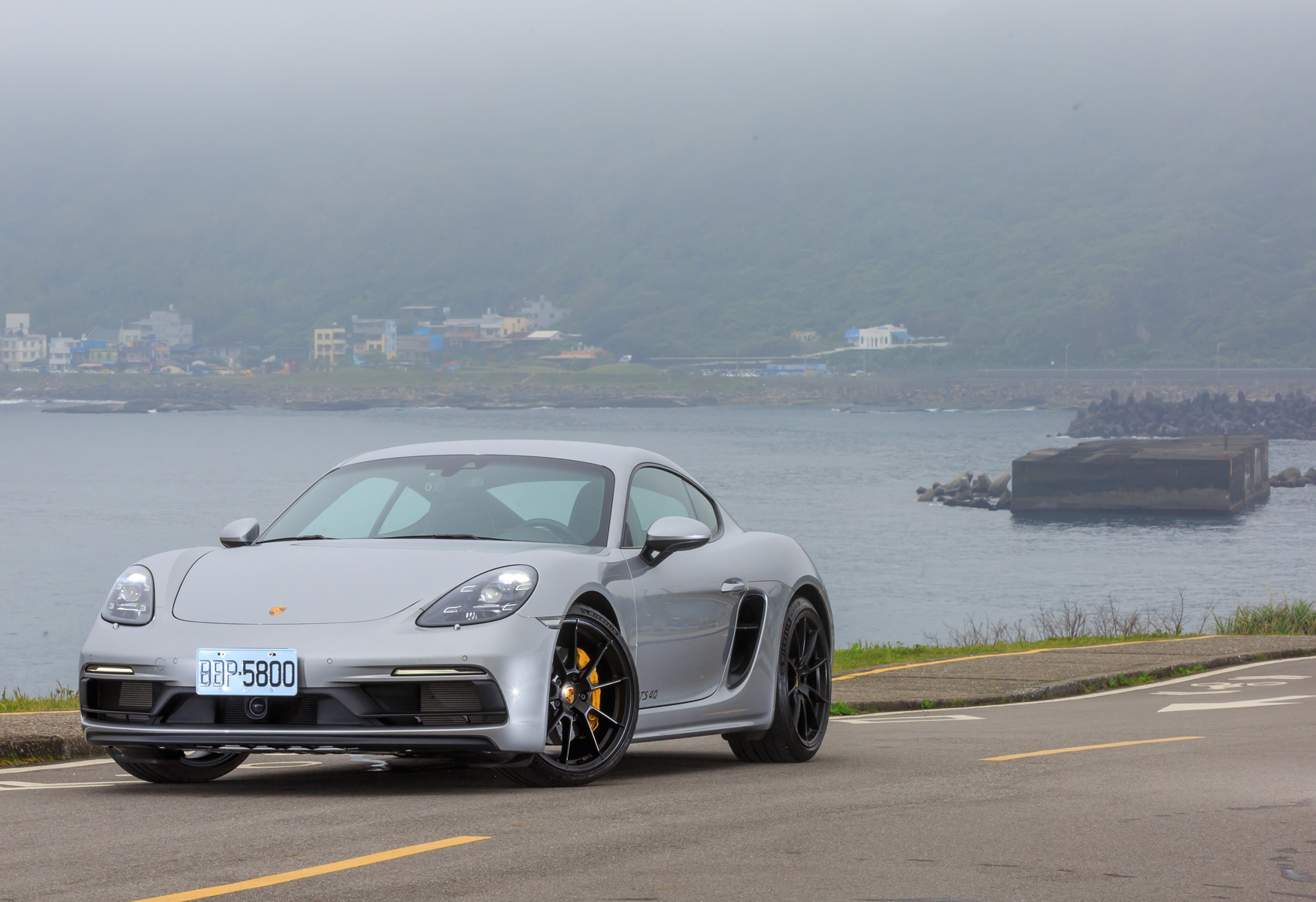 【鏡試駕】六缸悍鱷！PORSCHE 718 Cayman GTS 4.0