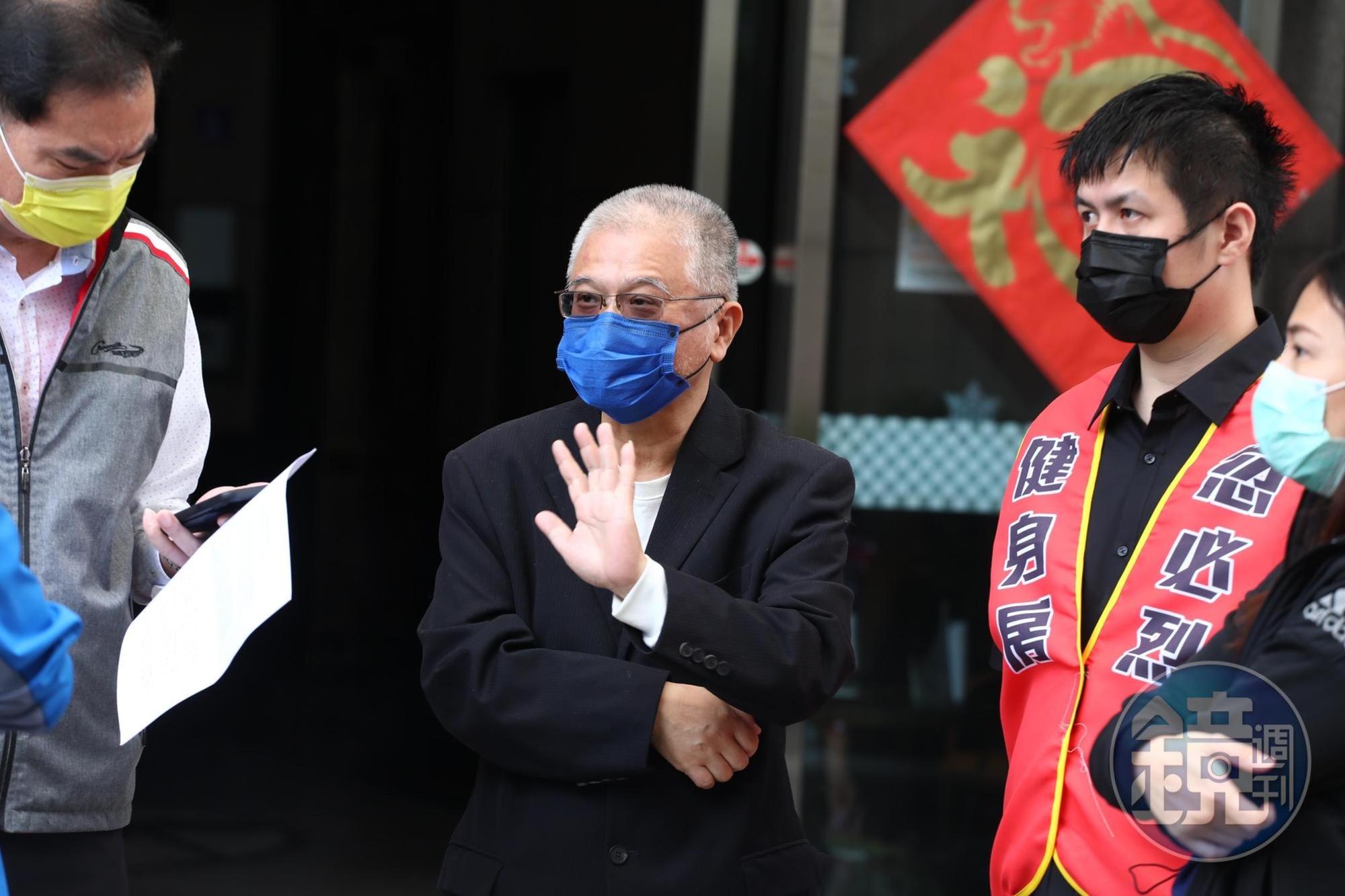 《忽必烈健身館有限公司》法定代理人鄭朝杰痛訴「館長」陳之漢的作為可惡。