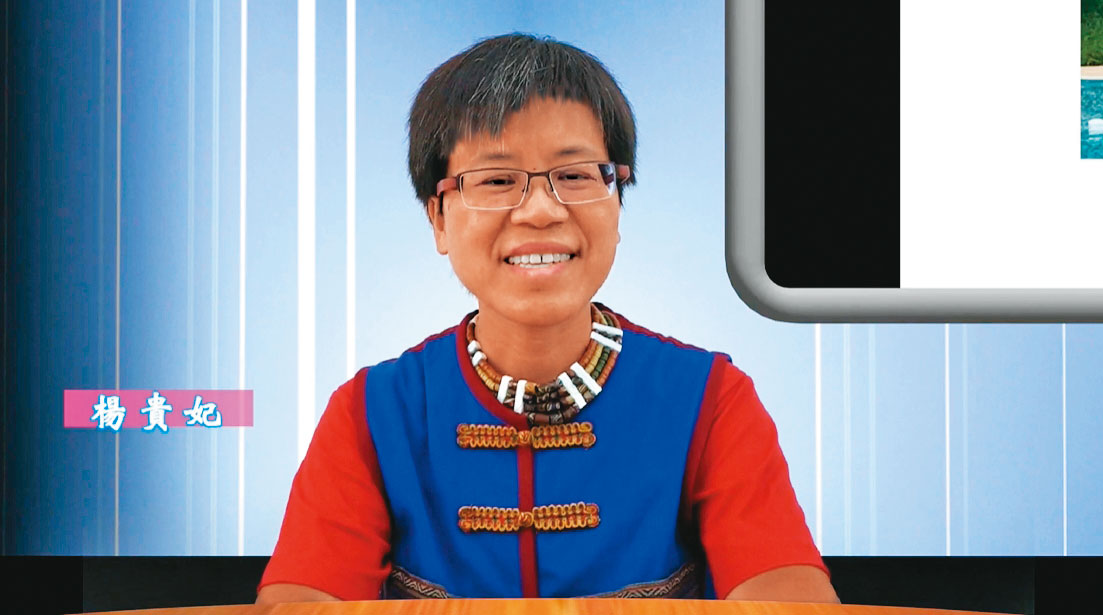 護理長楊貴妃口才不錯，常代表牡丹鄉衛生所出席各種活動。（翻攝衛福部國健署YouTube）