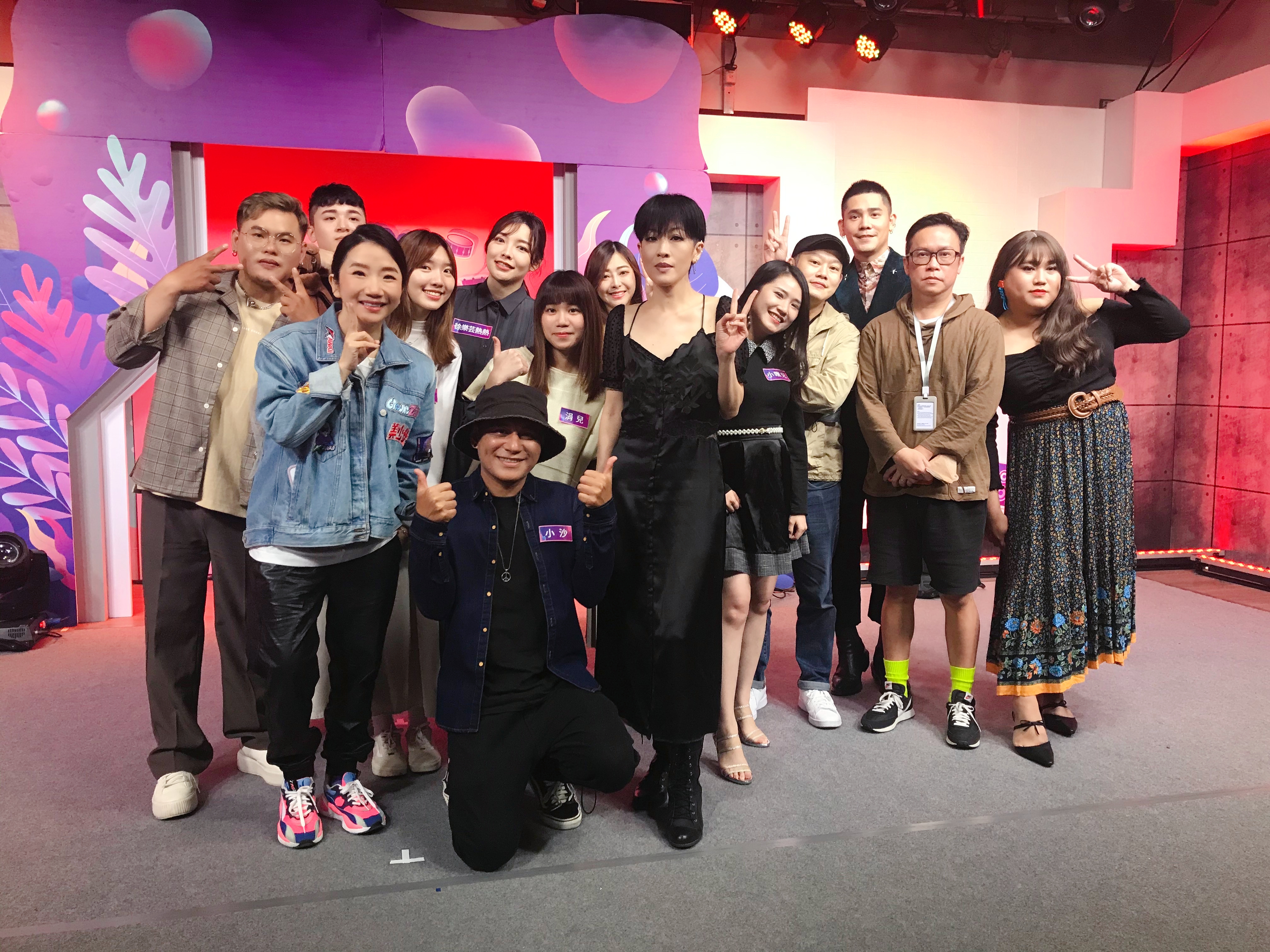 陳珊妮擔任《夢想Sing樂園2》評審，讓參賽者壓力超大。（17LIVE提供）