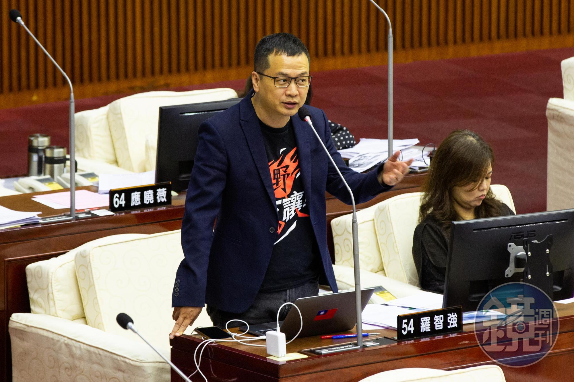 羅智強想參選桃園市長，被黨主席朱立倫勸退。（本刊資料照）