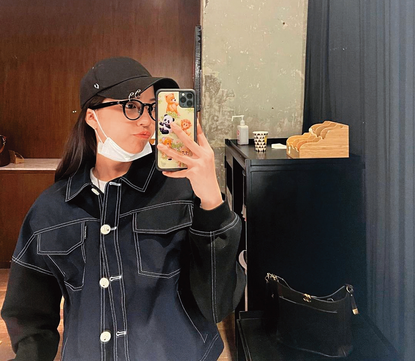據傳,陳立農與歐陽娣娣其實很早就認識,但當時男方已有女友。(翻攝自歐陽娣娣IG)