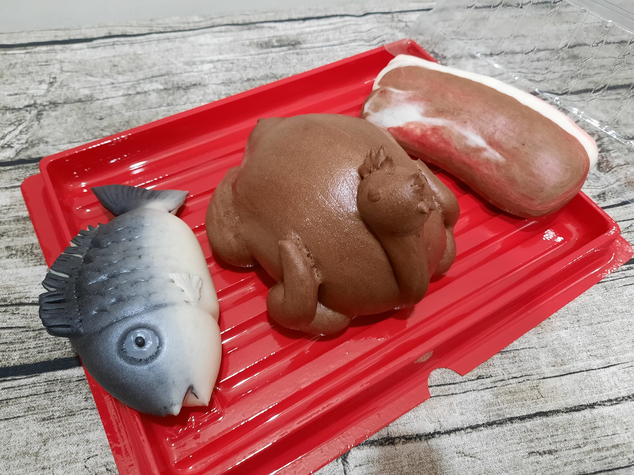 巧手人妻準備的素三牲驚艷網友。（翻攝臉書社團「我愛全聯-好物老實說」）