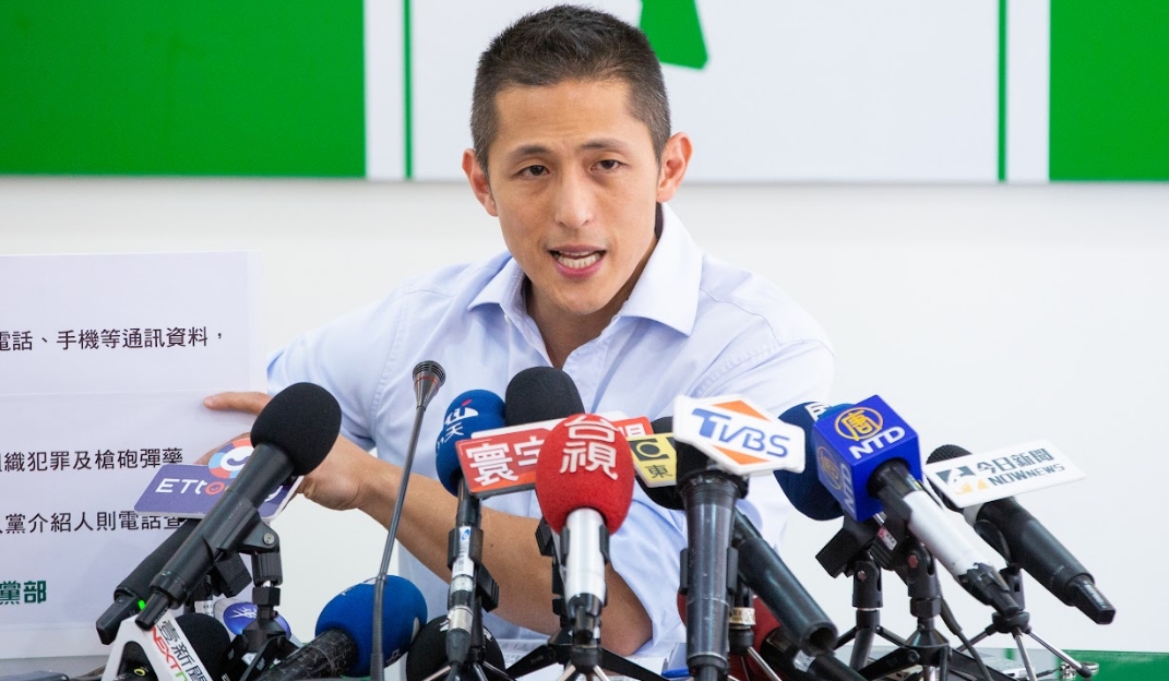 民進黨台北市黨部主委吳怡農宣布不會參選市黨部主委或其他黨職。（本刊資料照）