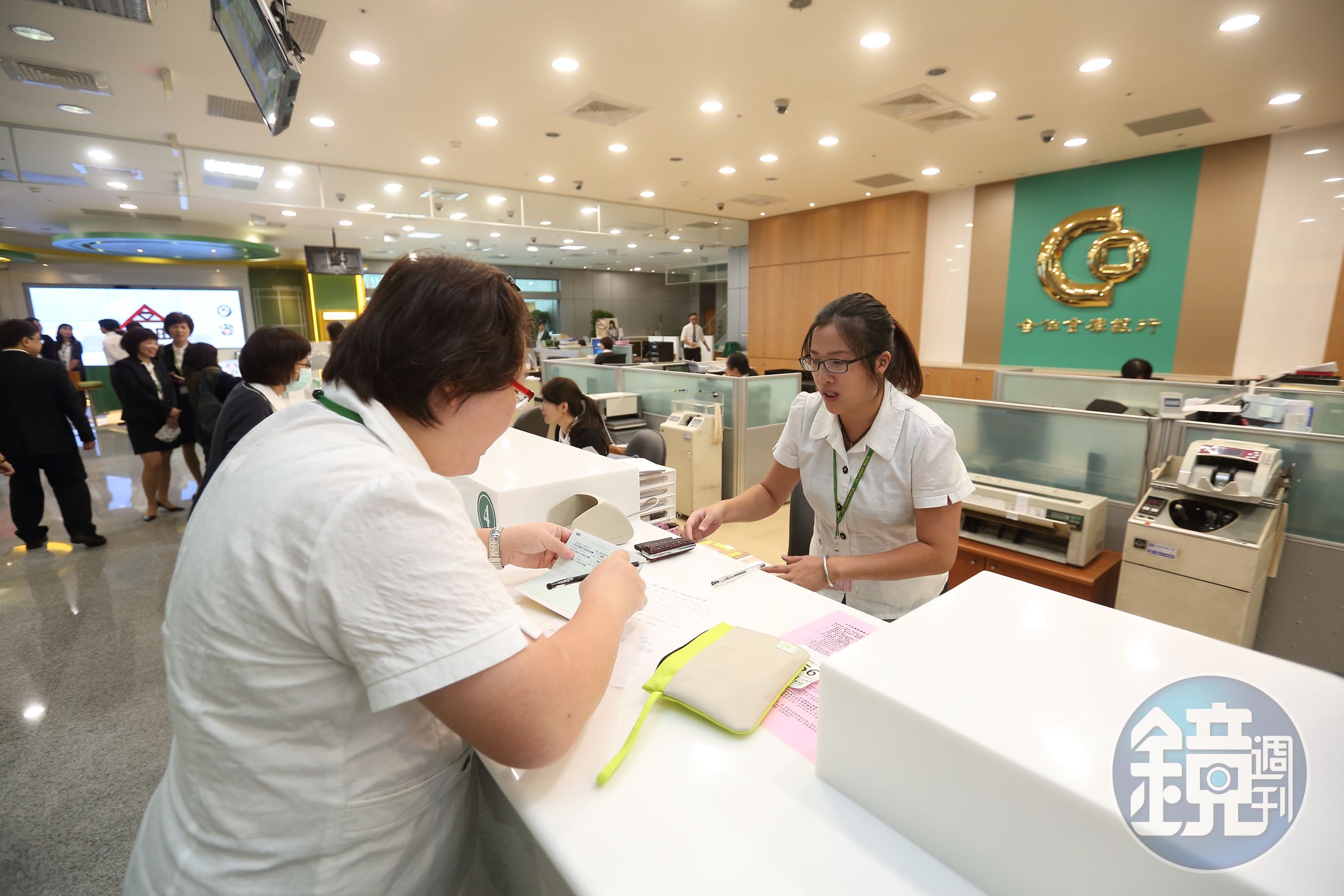股海老牛看準玉山金、合庫金受惠升息循環利多，今年股價表現上漲20%相當搶眼。