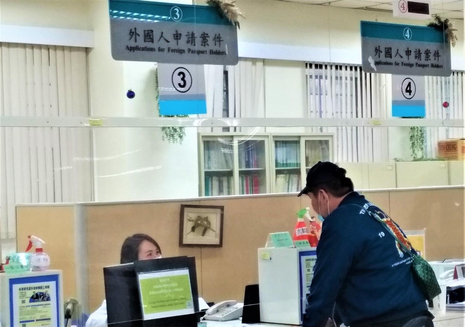 移民署自2020年7月17日起，至今已22度宣布自動延長外國人30日停留期限措施。（移民署提供）