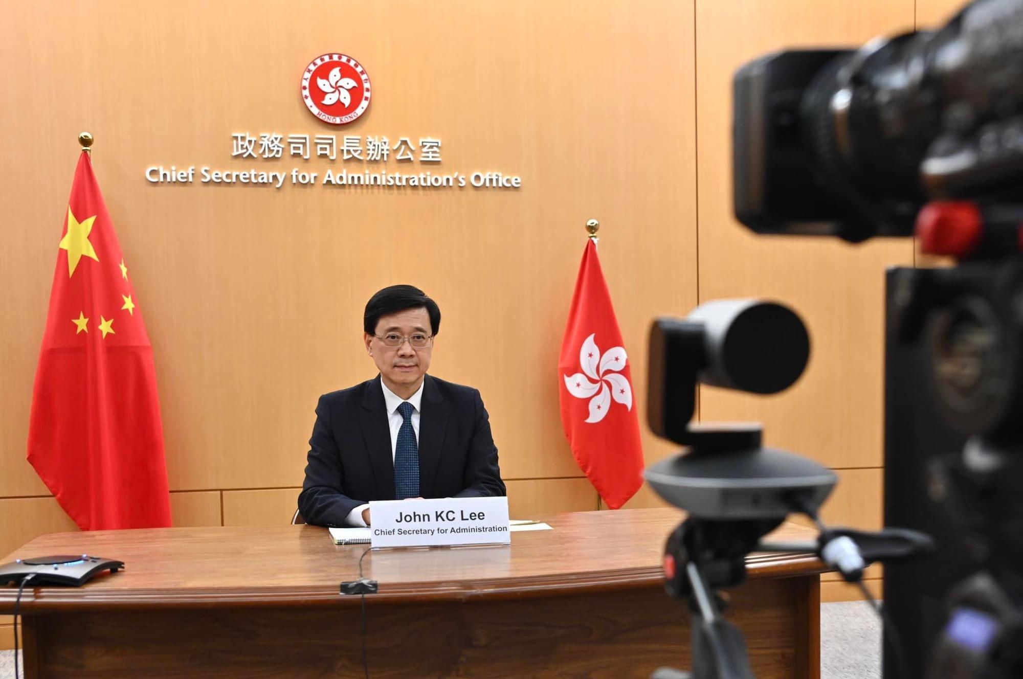 香港前政務司司長李家超今日正式宣布參選香港特首，有意成為林鄭月娥接班人。（翻攝政務司司長辦公室臉書）