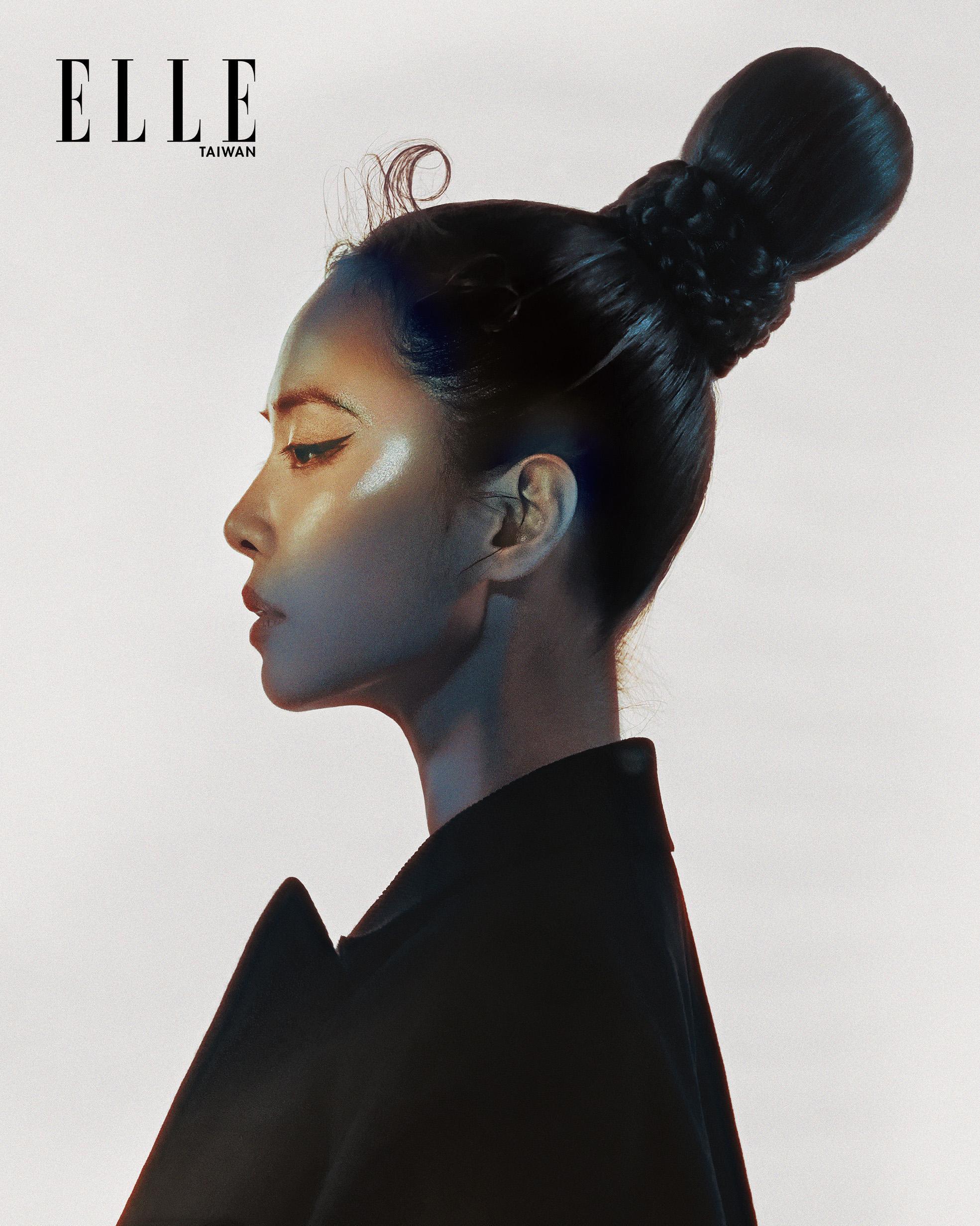 Jolin分享「雪球閱讀法」，練習用腦袋閱讀，挑戰30分鐘讀完一本書。（《Elle》國際中文版提供）