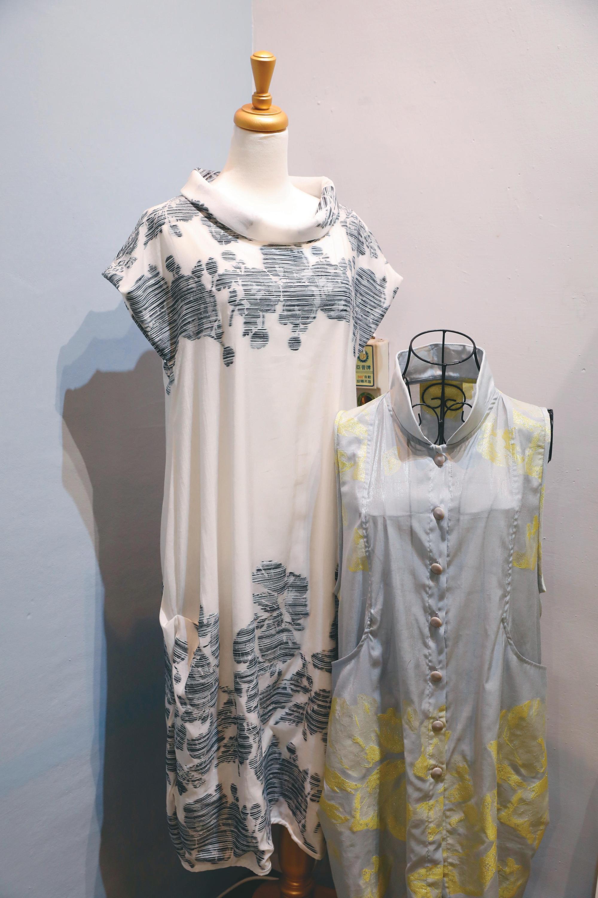 閱過山丘與在地茶空間聯手舉辦「茶服茶香」展覽，東方禪意的棉麻茶服，為書店增添典雅的氣息。