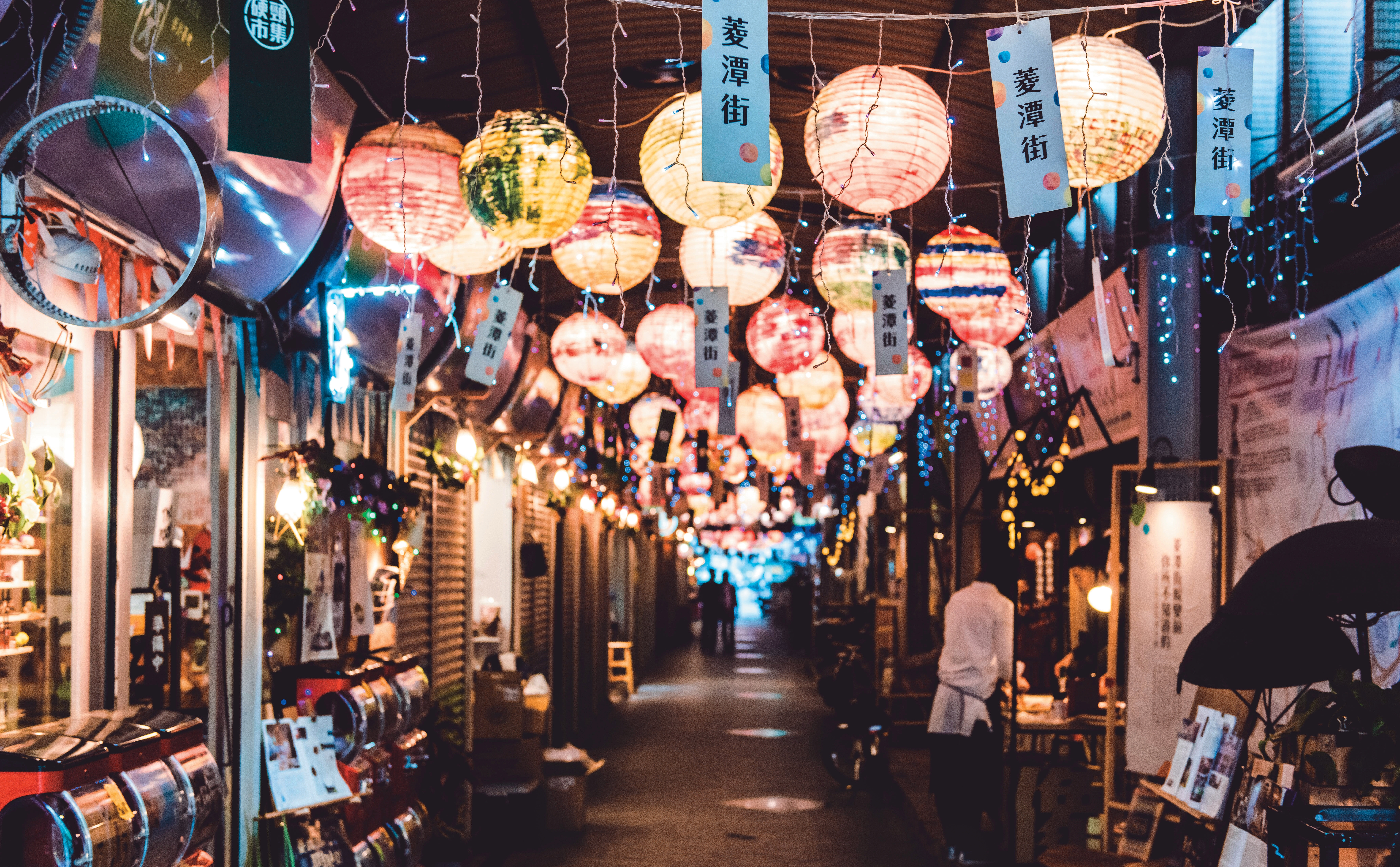 菱潭街興創基地設置地方創生青年培力工作站，成為凝聚青年、推動家鄉的前進力量。（桃園市政府提供）