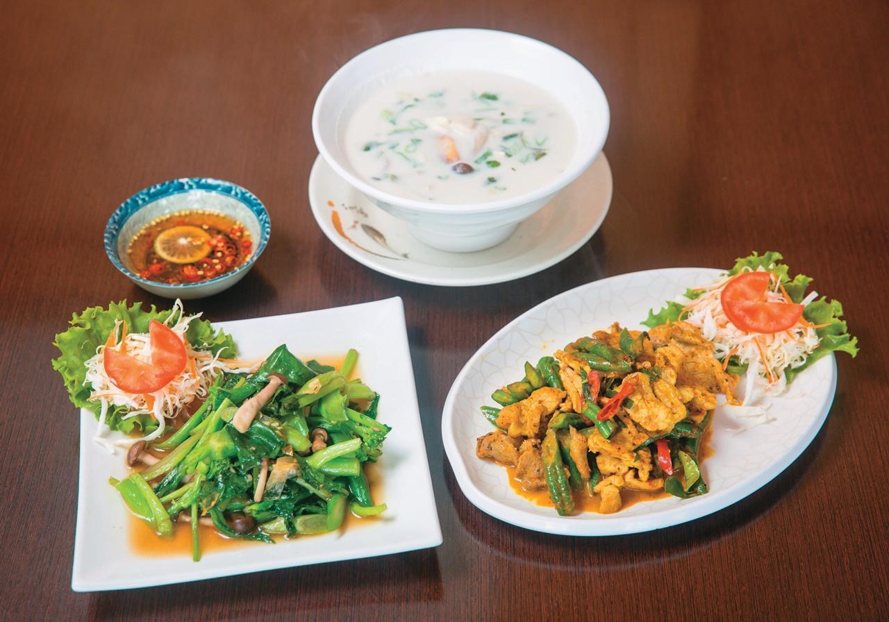 在莎娃迪泰式料理，能品嚐道地的泰國風味。