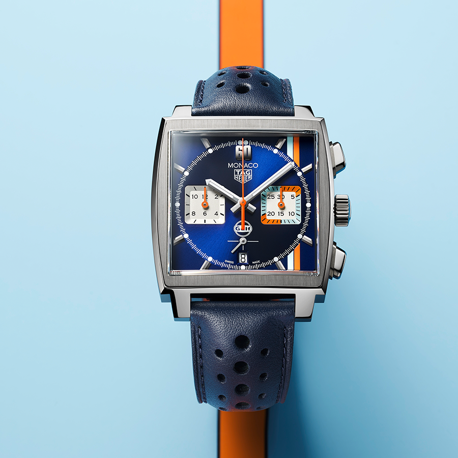 Monaco Gulf特别版腕錶｜錶徑39mm／不鏽鋼錶殼／時、分、小秒、日期指示、計時碼錶功能／Calibre HEUER 02自動上鍊機芯／防水100米／參考售價NT$ 232,200