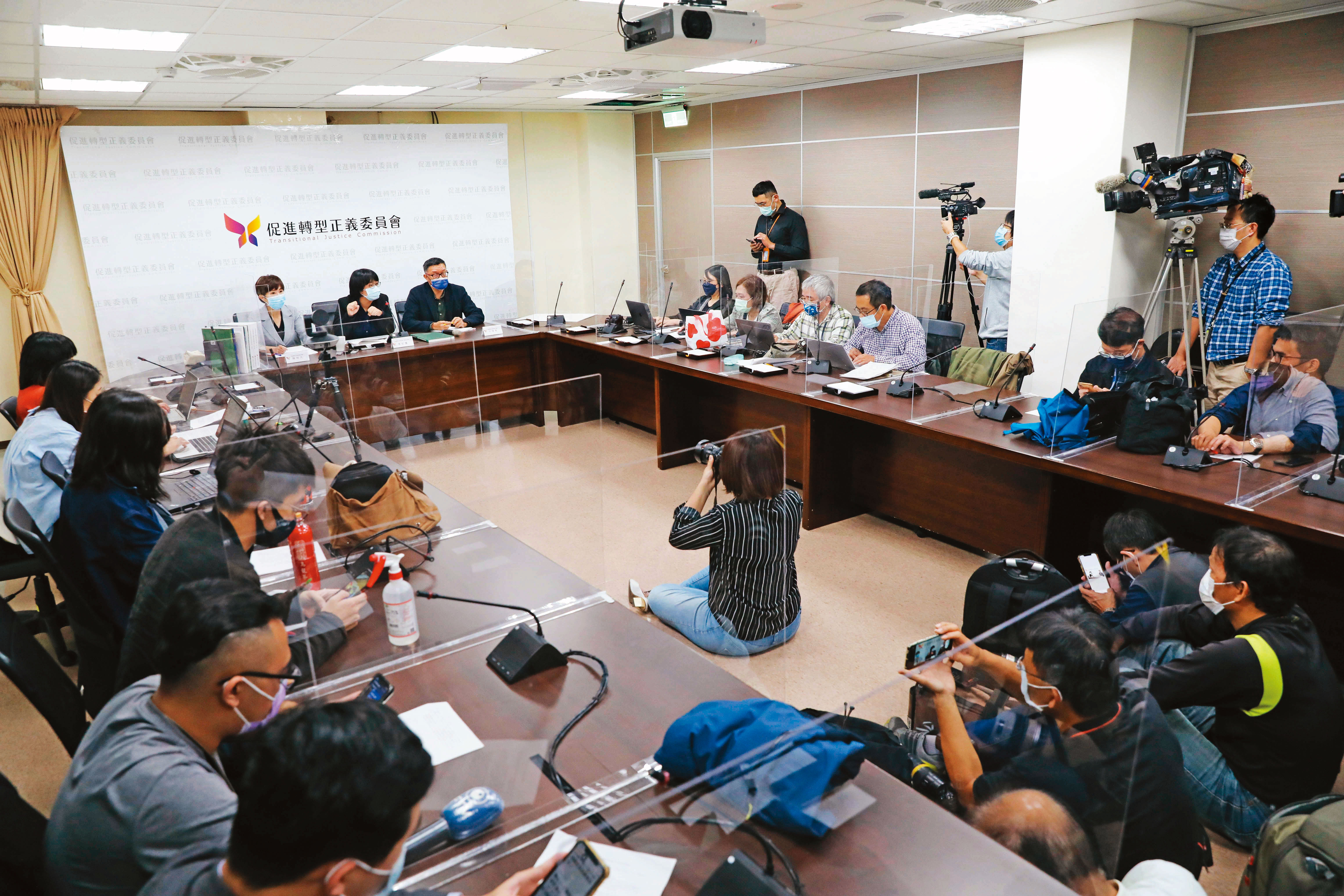 【促轉會留爛攤4】4年任務編組燒6億　促轉會平均月薪高的嚇人