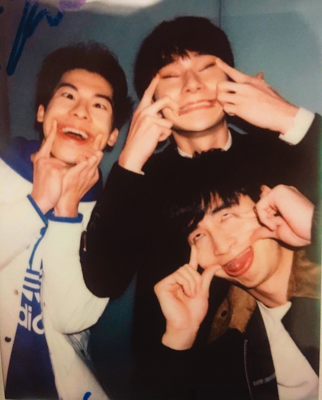 張軒睿（中）的固定玩伴除了黃宏軒、涂善存，還有許光漢（左）、章廣辰（右）。（翻攝自張軒睿IG）
