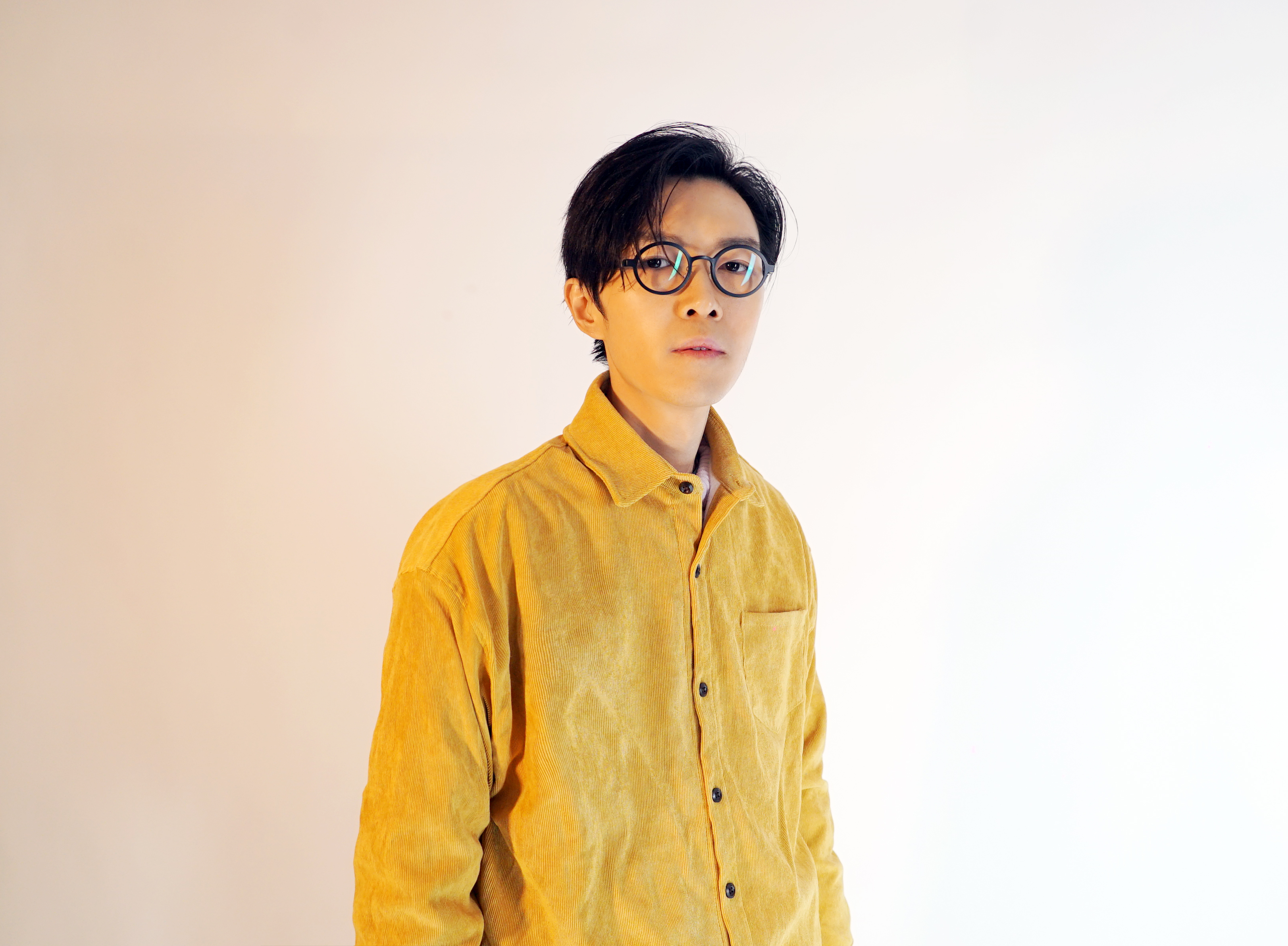 睽違2年，方大同推新單曲〈清楚點〉。（賦音樂提供）