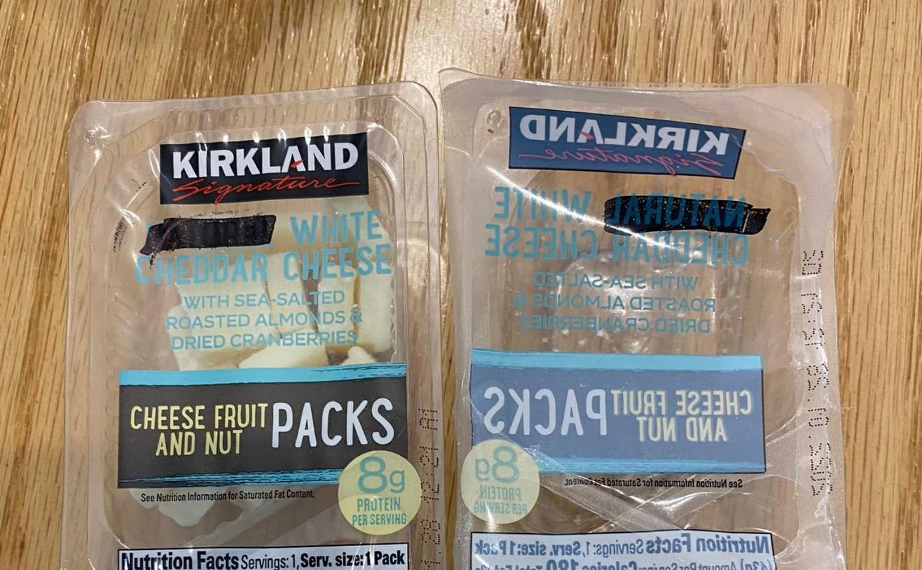 有人發現好市多的進口食品包裝上,有特定字詞被劃掉,好奇問大家背後原因。(翻攝自臉書社團)