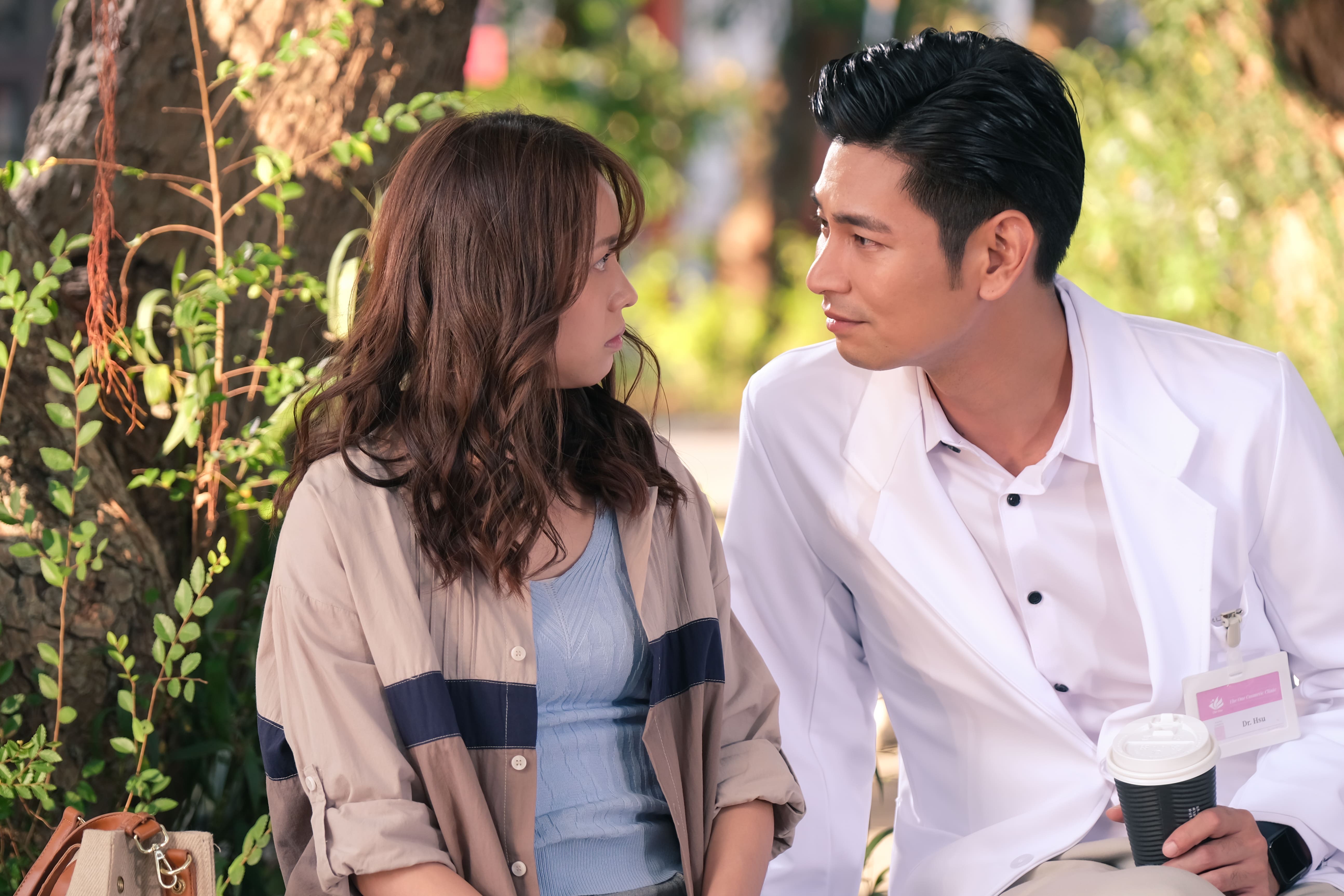 黃姵嘉首次合作的楊子儀，在初次見面就直呼對方是超級暖男。（華視提供）