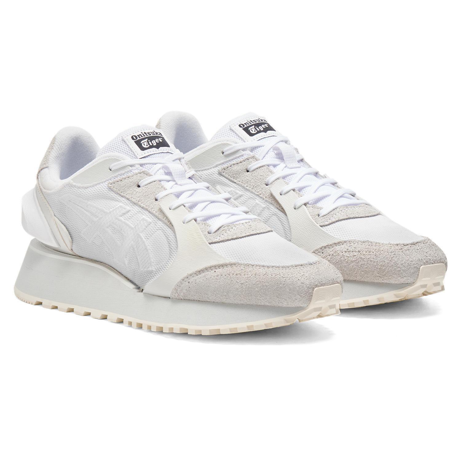MOAGE CO運動鞋NT$ 5,680 Onitsuka Tiger。(Onitsuka Tiger提供)