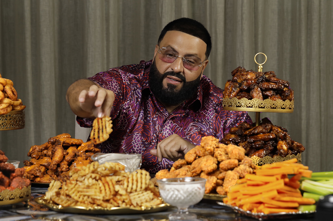 美國知名饒舌歌手DJ卡利（DJ Khaled）新創炸雞品牌「ANOTHER WING」，台灣現在也吃得到。（Just Kitchen提供）