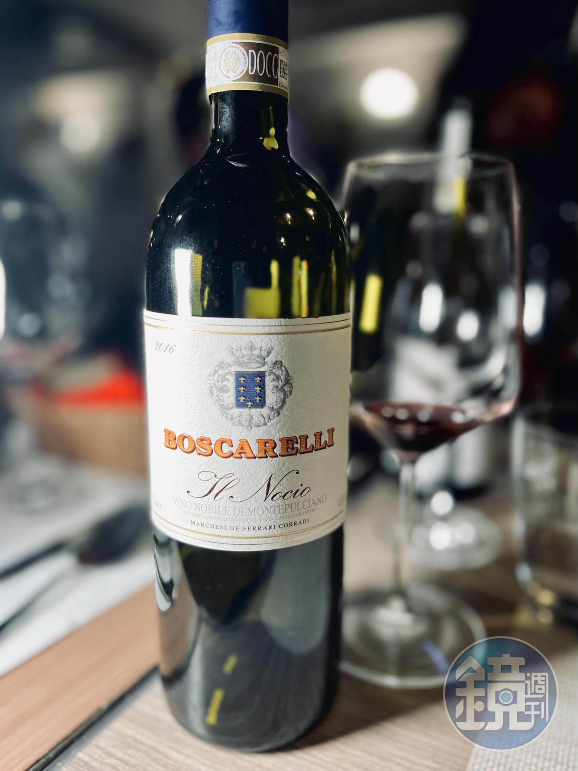 Boscarellii酒莊「Il Nocio" Vino Nobile di Montepulciano DOCG 2016」以Sangiovese葡萄釀造，優雅而富香氣，極具複雜度、窖藏潛力。