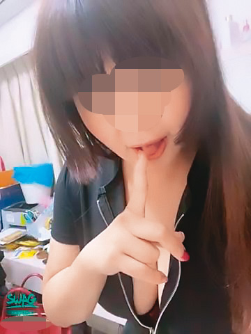 西西（圖）與A先生交往3年，至少撈了500萬元。（翻攝SWAG成人網）