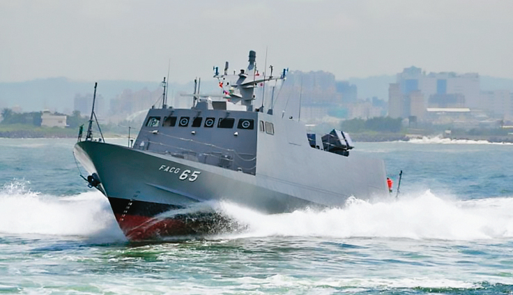 莫斯科號沉沒事件顯示大傢伙未必有用，小蜜蜂才陰狠，我方應多造飛彈快艇，以民間小型船艇搭配飛彈快艇，會有更大殲敵效果。圖為光華六號飛彈快艇。（翻攝中華民國海軍官網）